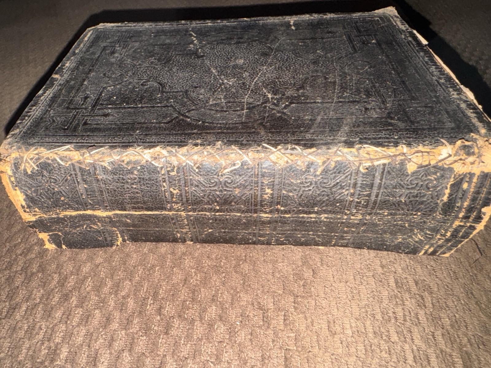 1897 Holy Bible Old & New Testaments Leather Illustrated Christian Herald