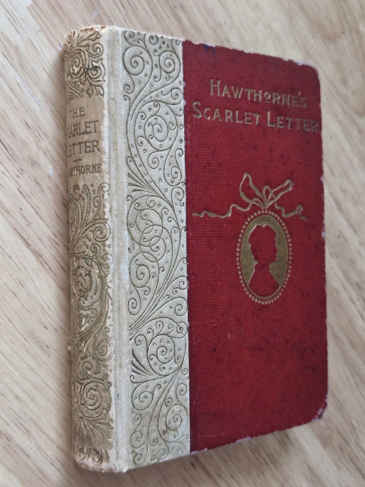 The Scarlet Lette Nathaniel Hawthorne 1892 Edition Henry Altemus Vintage HC