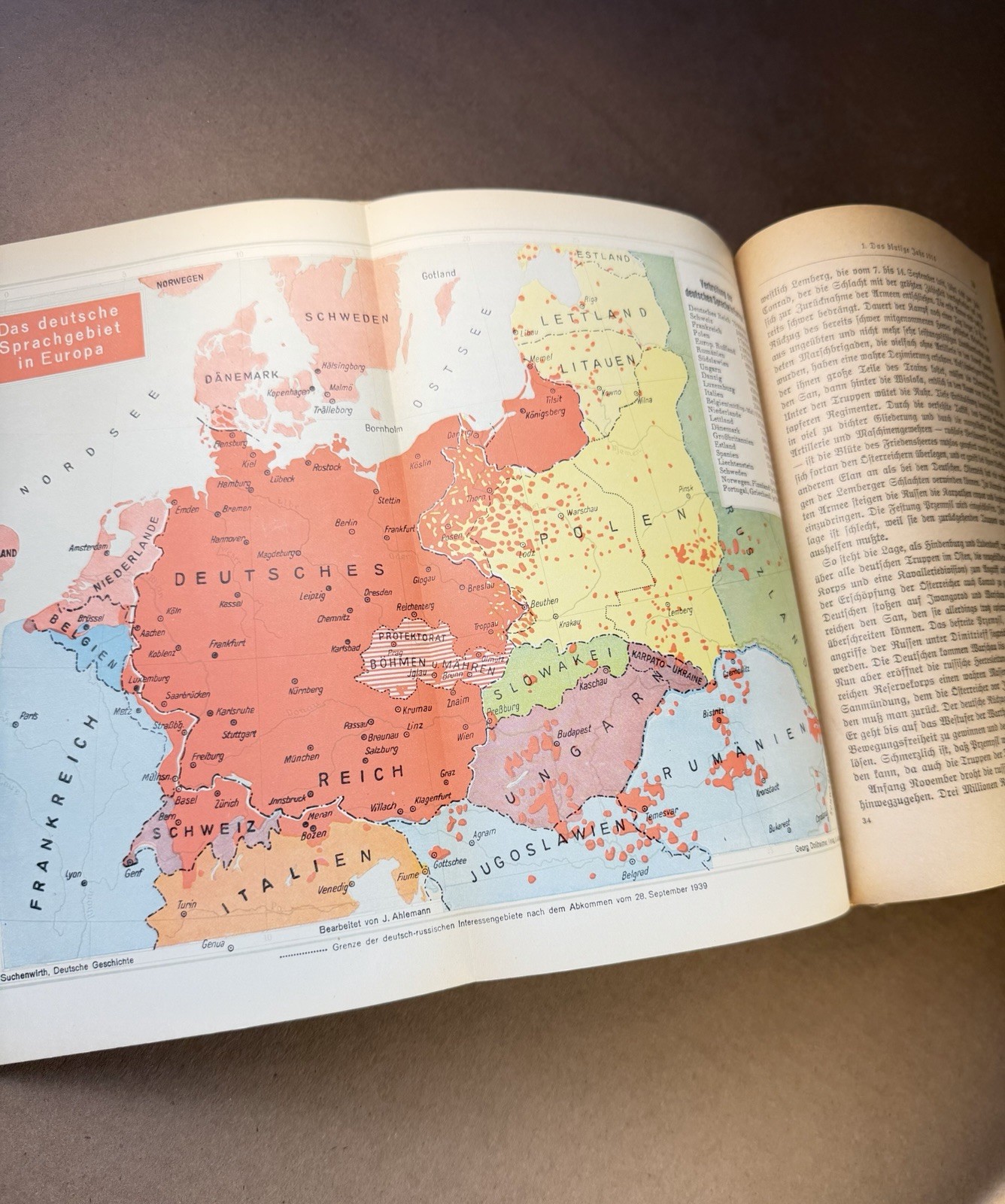 1941 Deutsche Geschichte Richard Suchenwirth HC DJ Fold-Out Map
