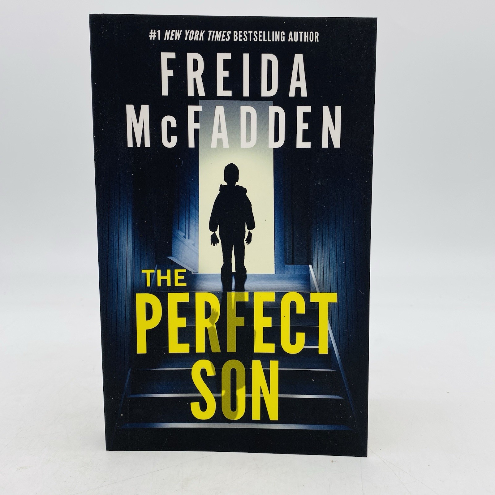 Freida McFadden Lot of 4 Trade Paperback Thriller Mystery Novels See Description