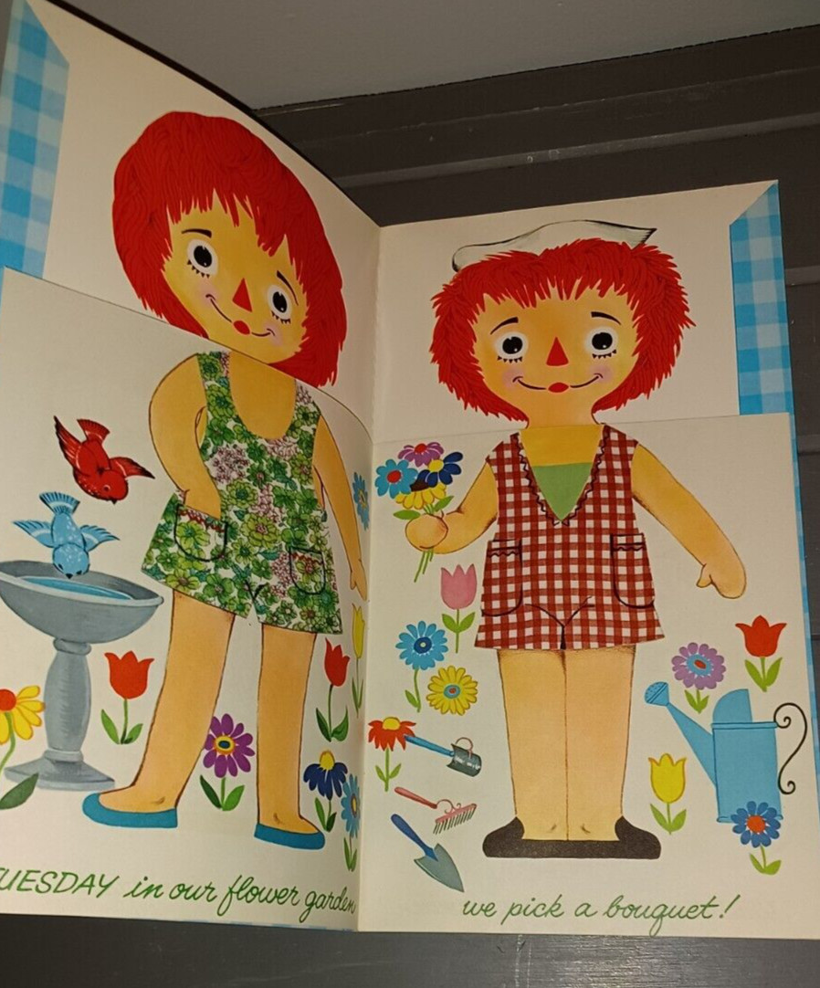 Vintage Raggedy Ann And Andy Doll Book copyright 1969 Bobbs Merrell Co Whitman