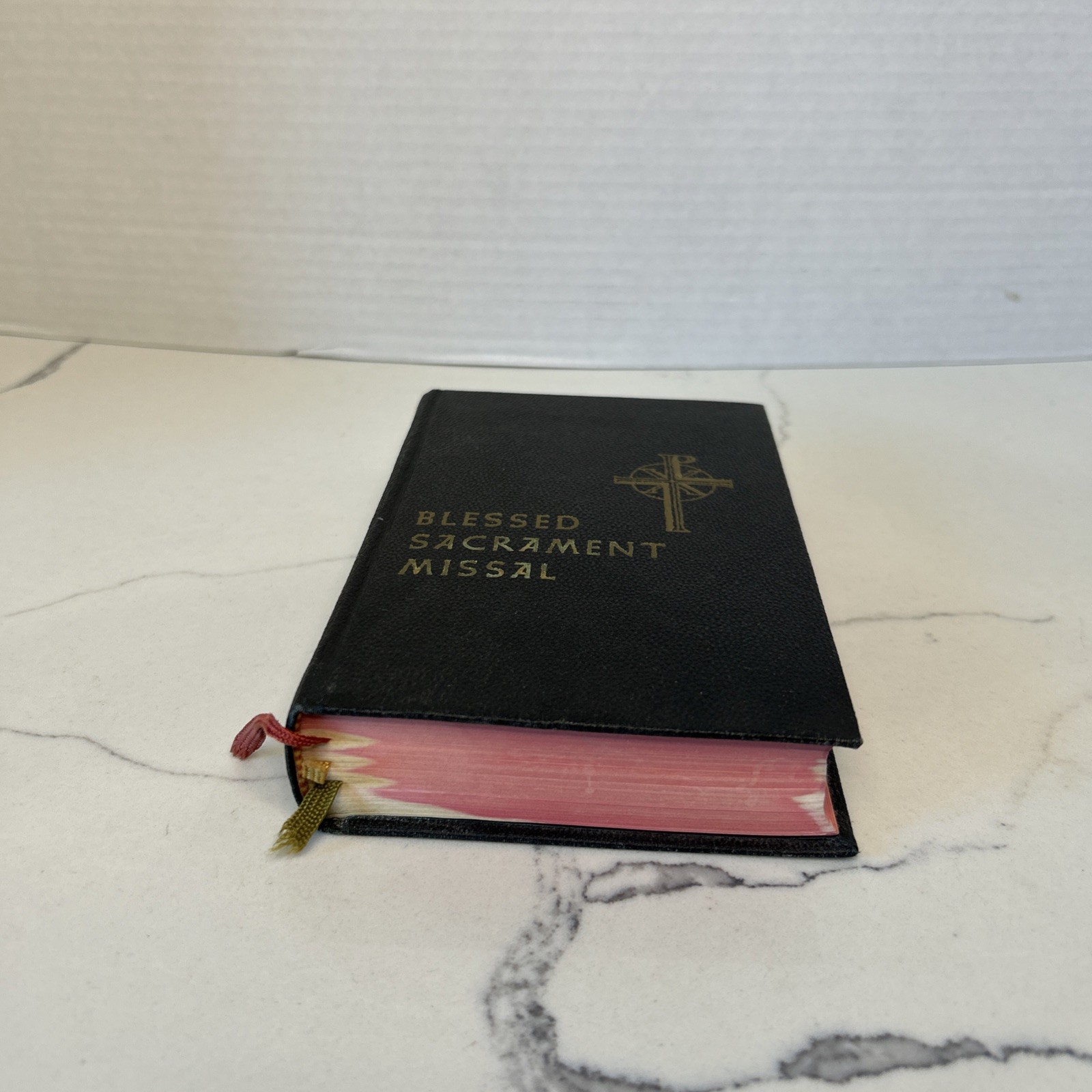 1958 Benziger Blessed Sacrament Missal Large Type Catholic Prayer Book Ribbons