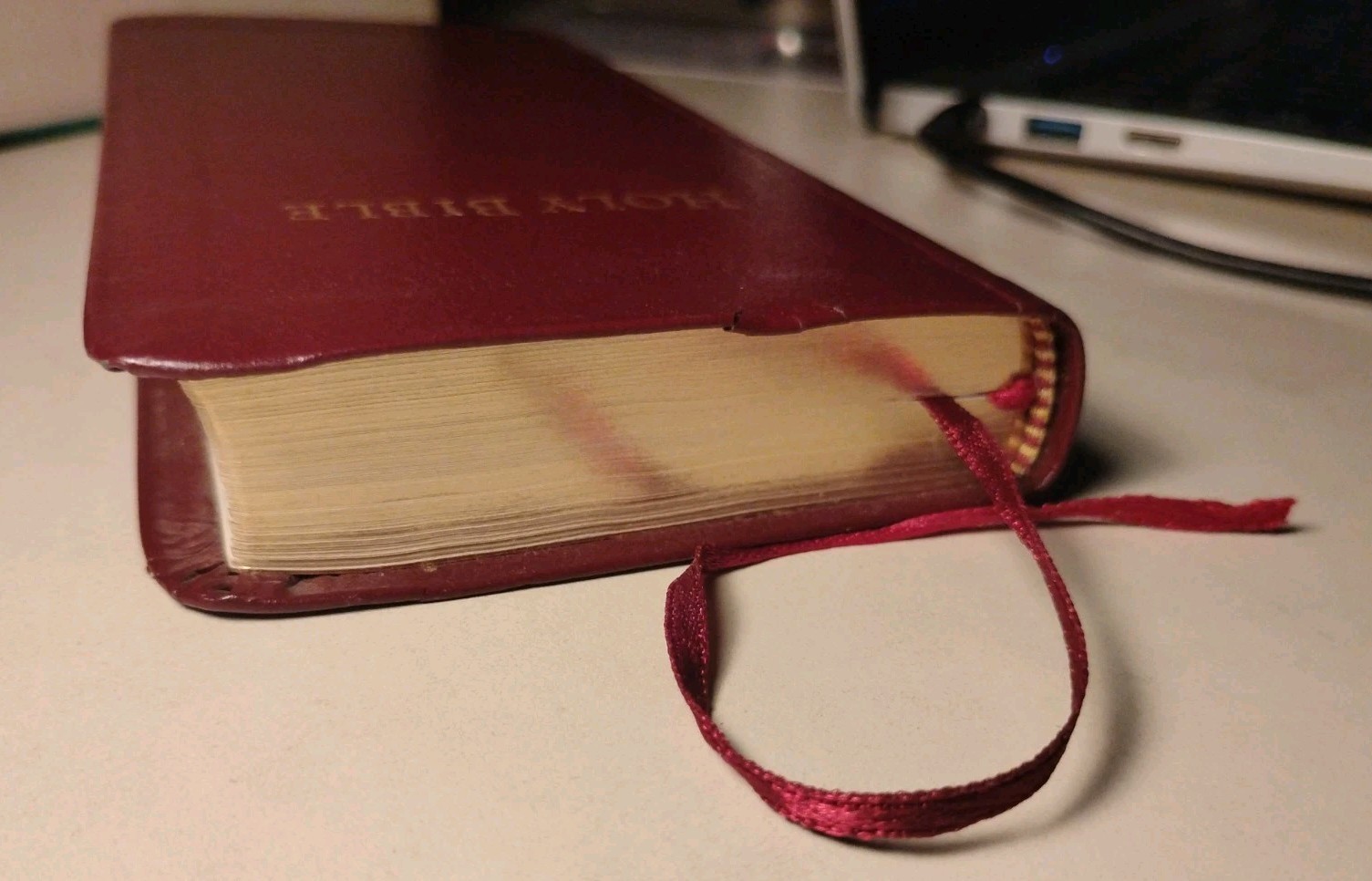 Holy Bible KJV Bonded Leather Red-Letter Self-Pronouncing Nelson 2002 Gilt Edges
