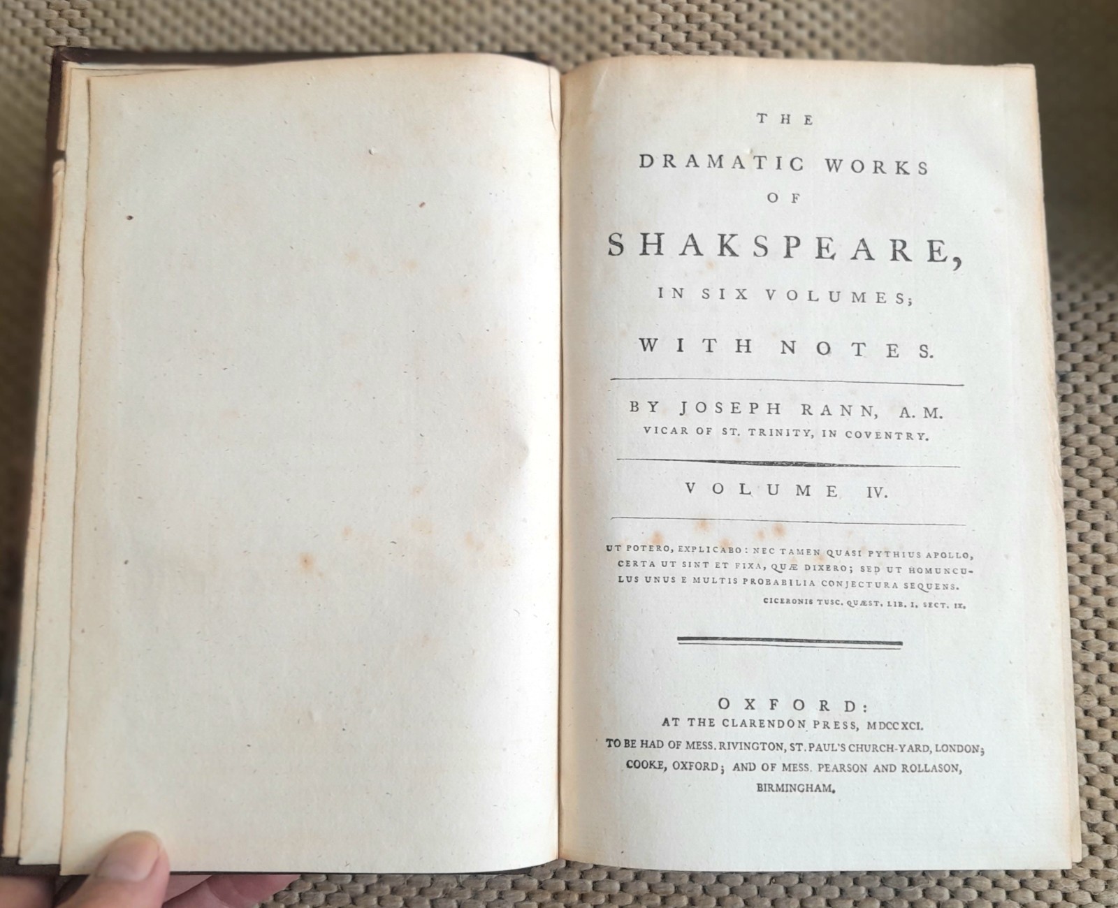 1700s THE WORKS OF WILLIAM SHAKESPEARE, FINE BINDINGS, GOOD CONDITION