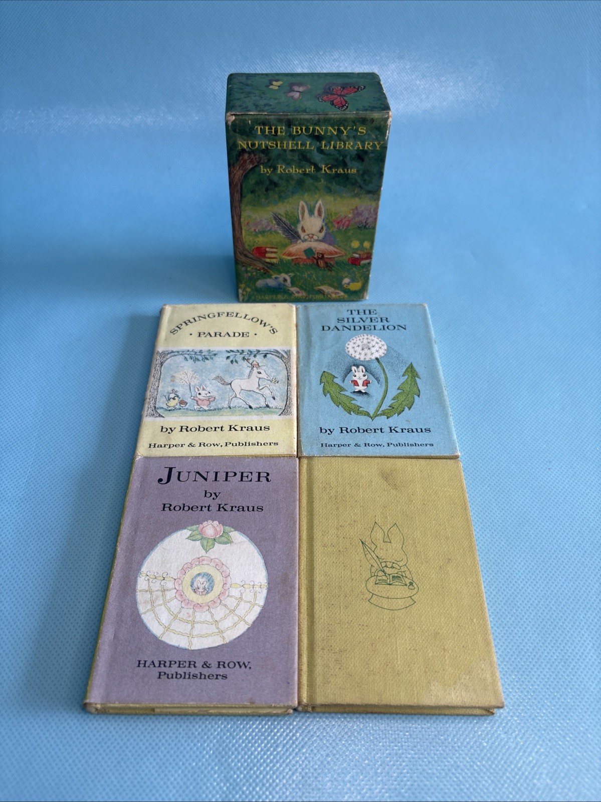 The Bunny’s Nutshell Library 4 Miniature Books In A Box By Robert Kraus 1965