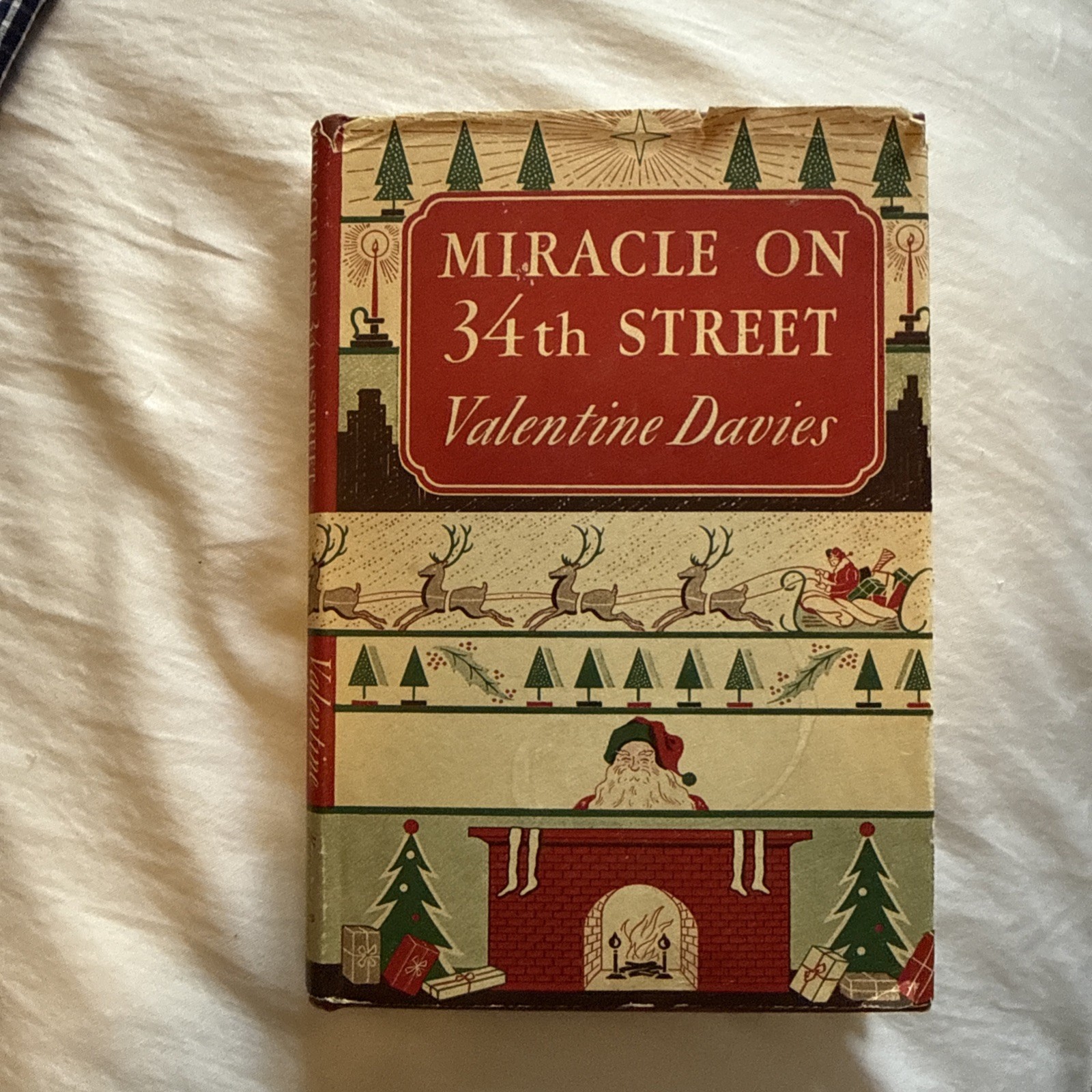 Miracle on 34th Street by Valentine Davies 1947 HC/DJ 1st Edition Harcourt