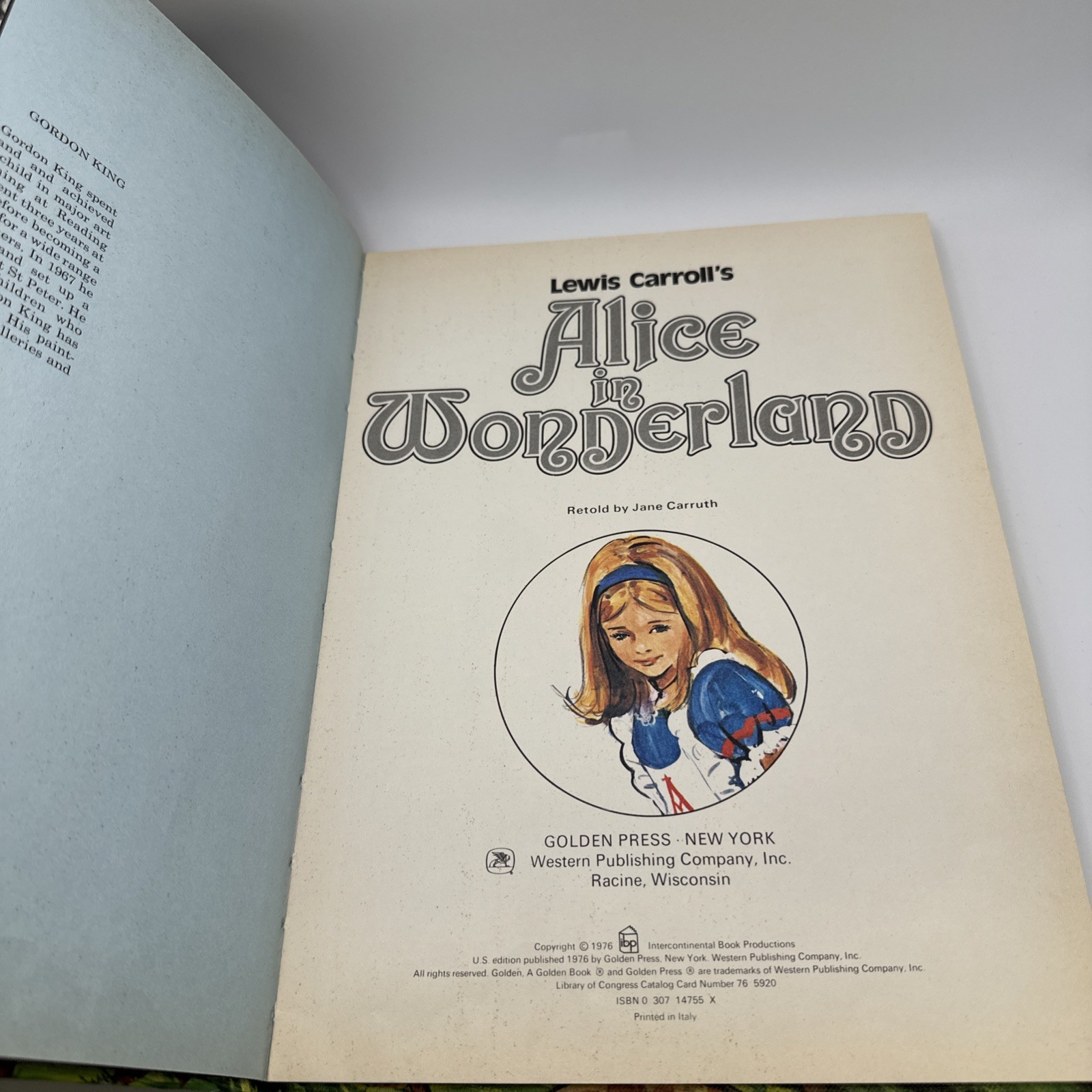 Vintage A Golden Book ~ LEWIS CARROLL’S ALICE IN WONDERLAND 1976