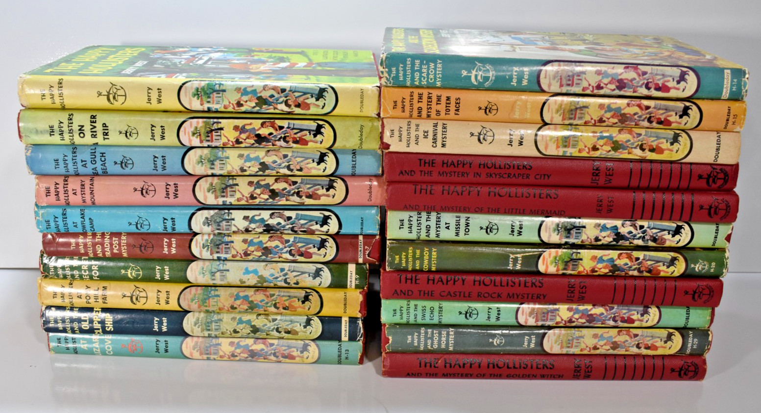 The Happy Hollisters Vintage Mystery Book Lot 21 Childrens Hardcover Multi-Color