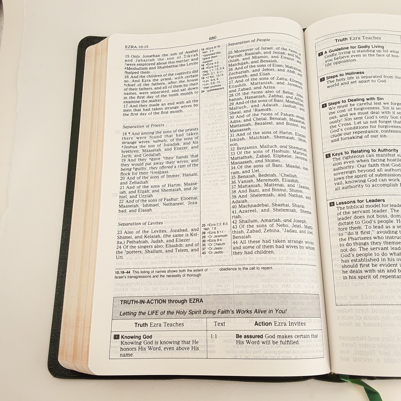 Spirit Filled Life Bible KJV, Red Letter, Green Bonded Leather,1991 Nelson 1355G