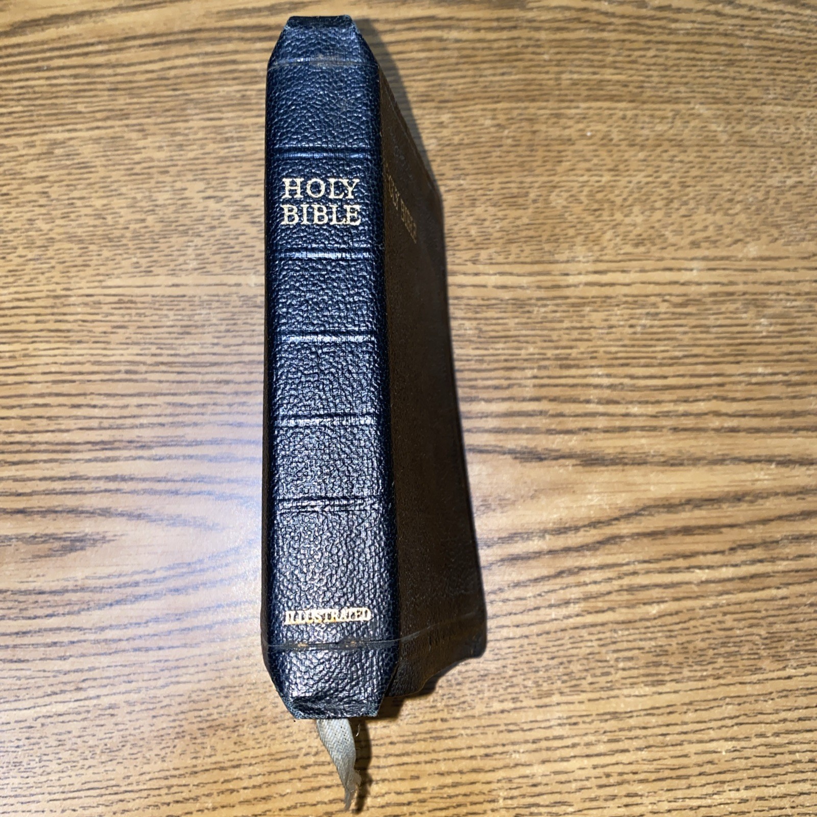 1945 Holy Bible King James Version Collin’s Clear-Type Press Illustrated