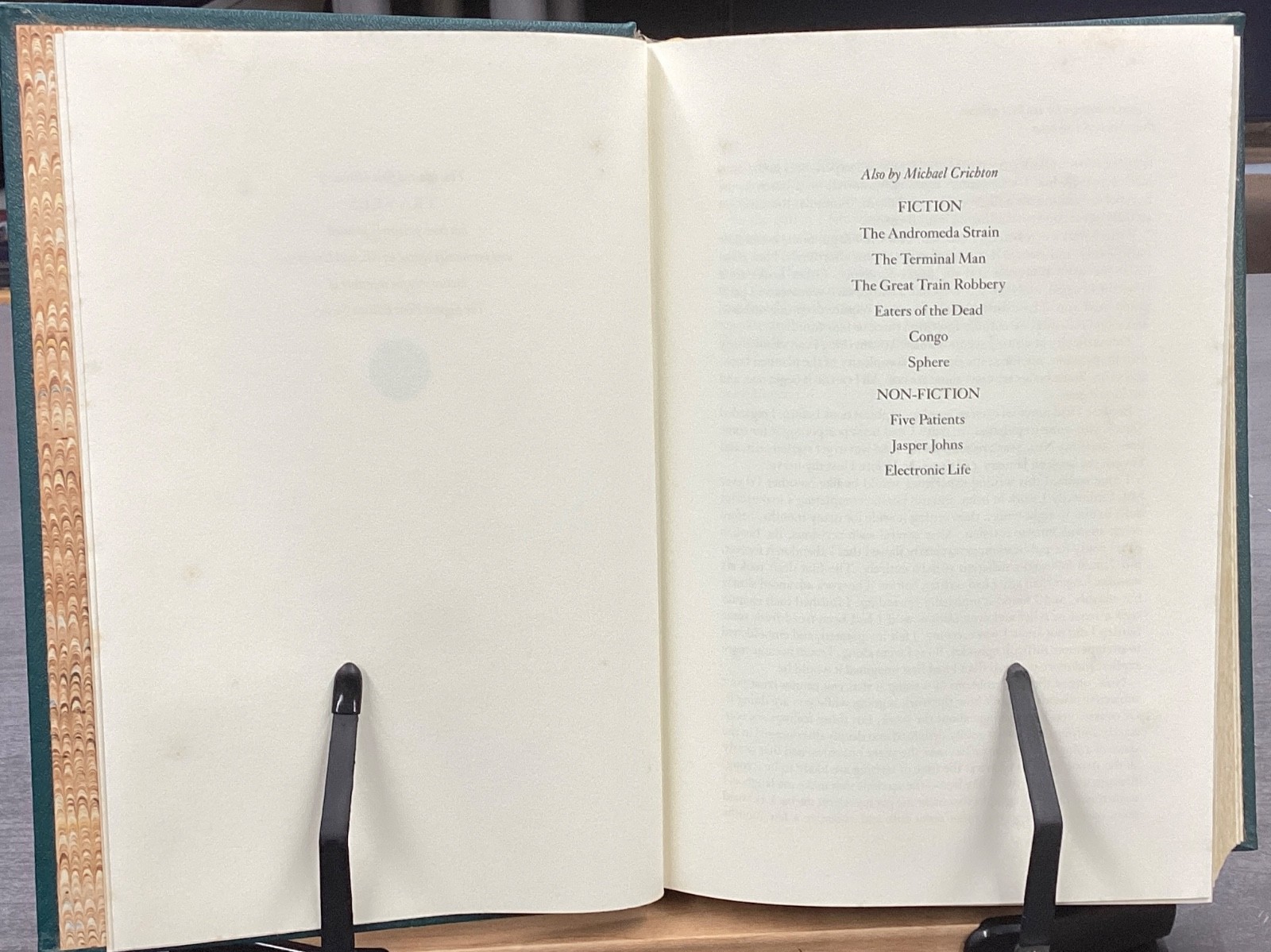1988 Travels by Michael Crichton Signed First Edition The Franklin Library