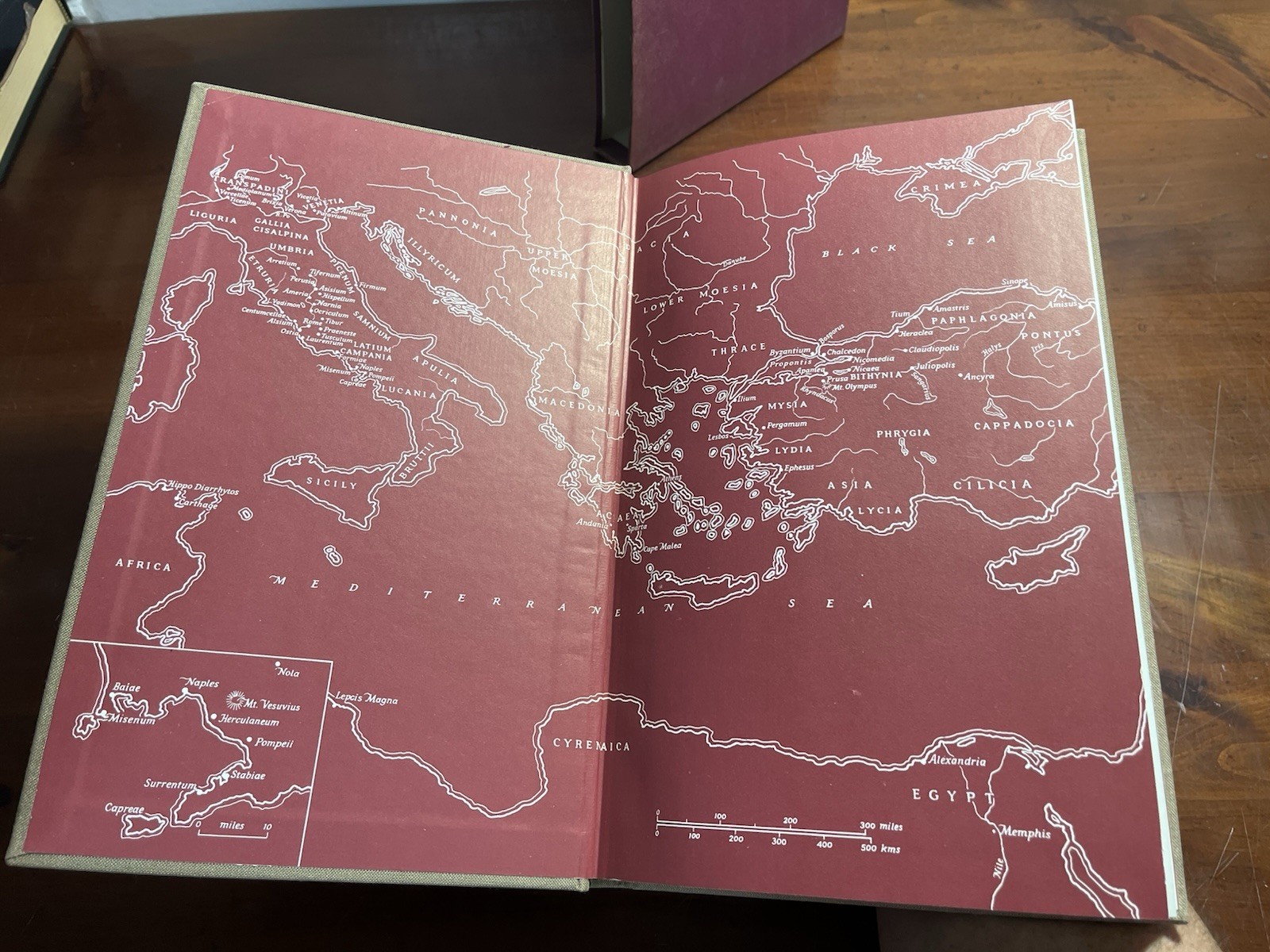 PLINY A Self Portrait Letters by Pliny the Younger Folio Society 1978 Slipcase