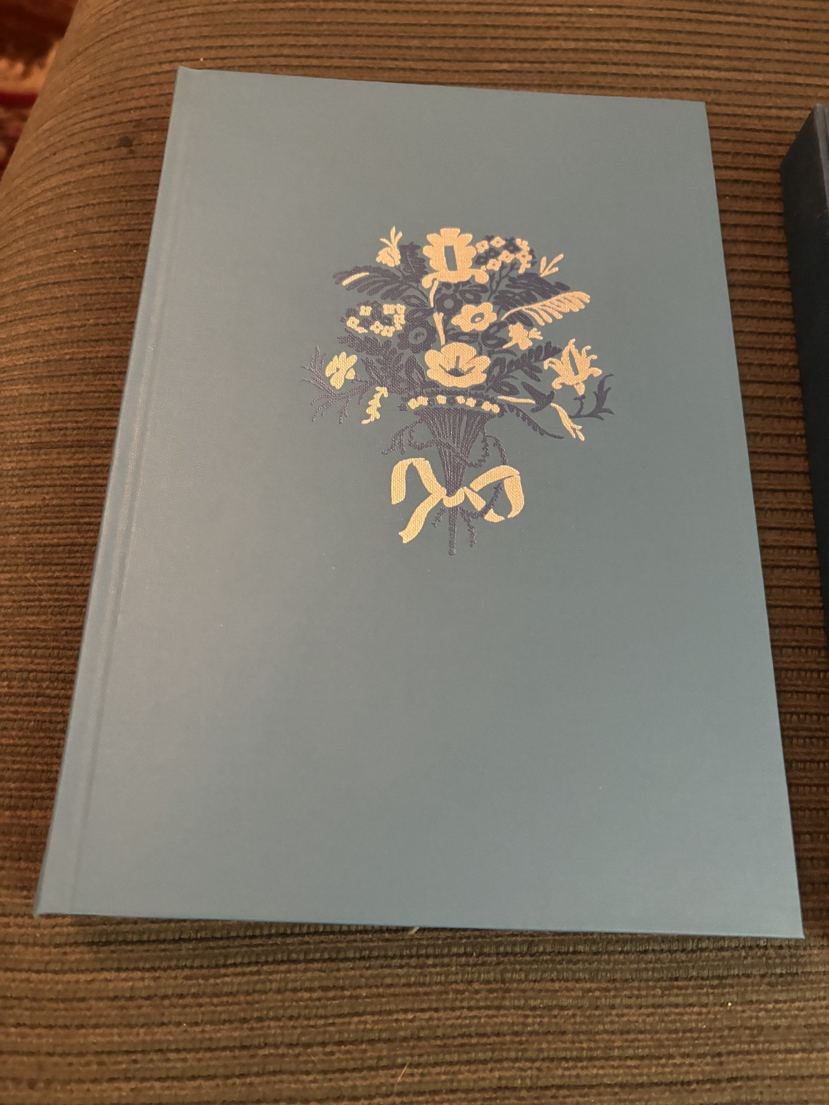 Through The Looking Glass By Lewis Carroll (1969 Heritage Press w/ Slipcase)