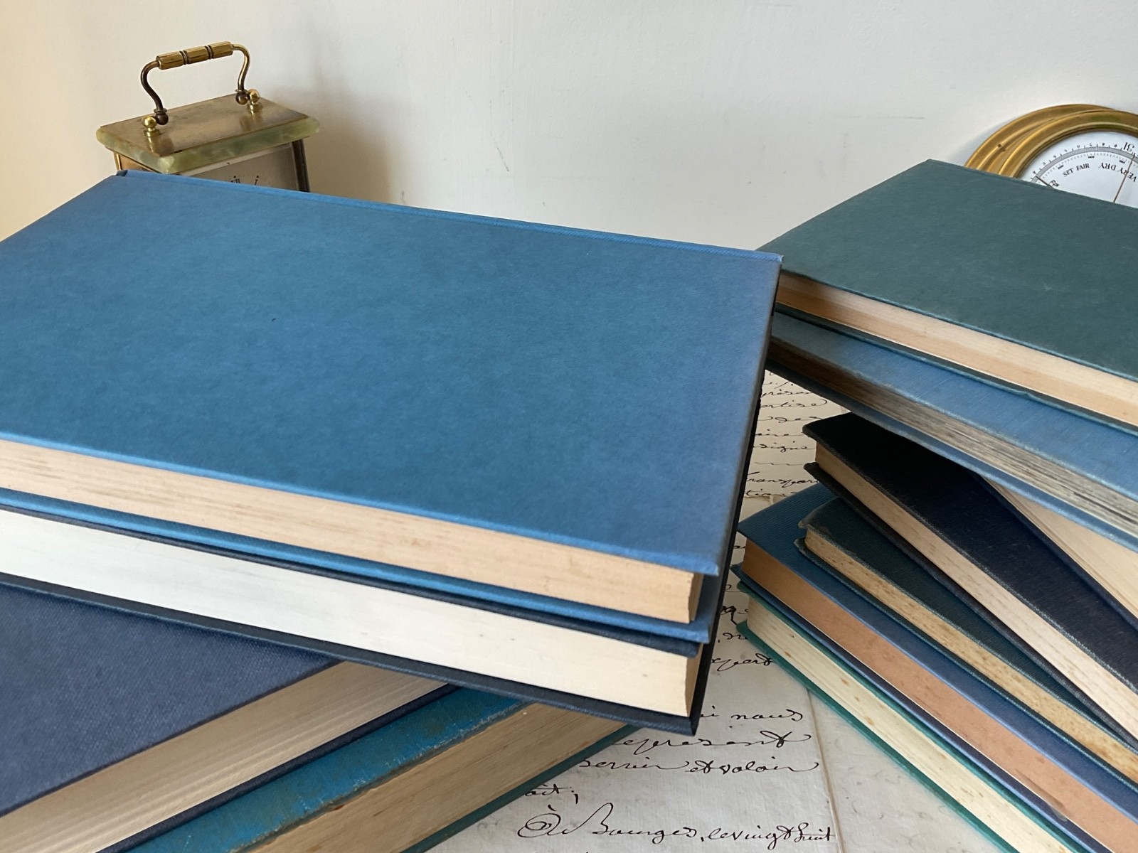 11 x Blue VINTAGE HARDBACK BOOKS – Decorative Display Shelf Bundle Stack ~ Old