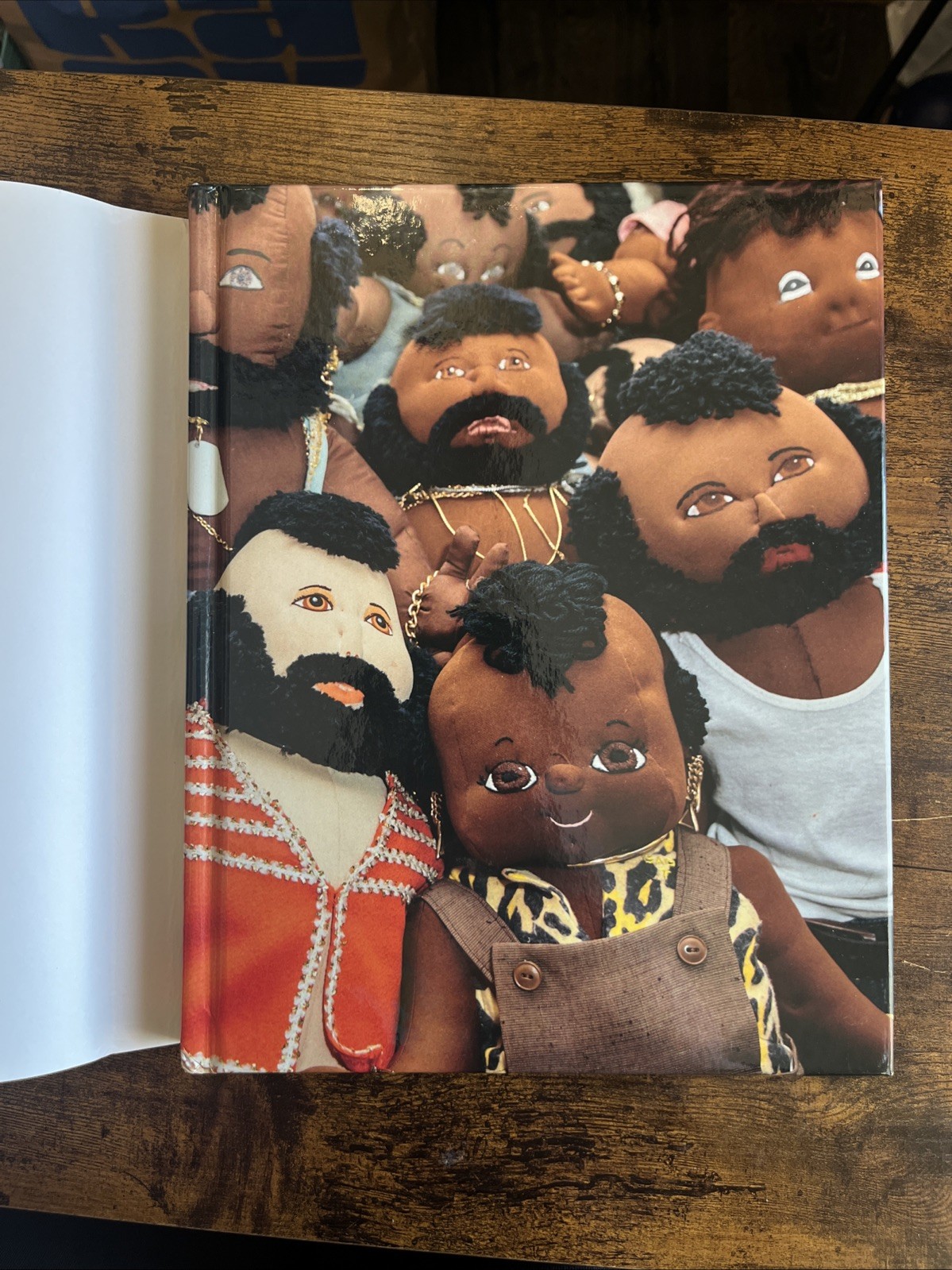 I Pity the Dolls – Largest Mr. T Memorabilia Collection Artbook Rivera, Le, Essl
