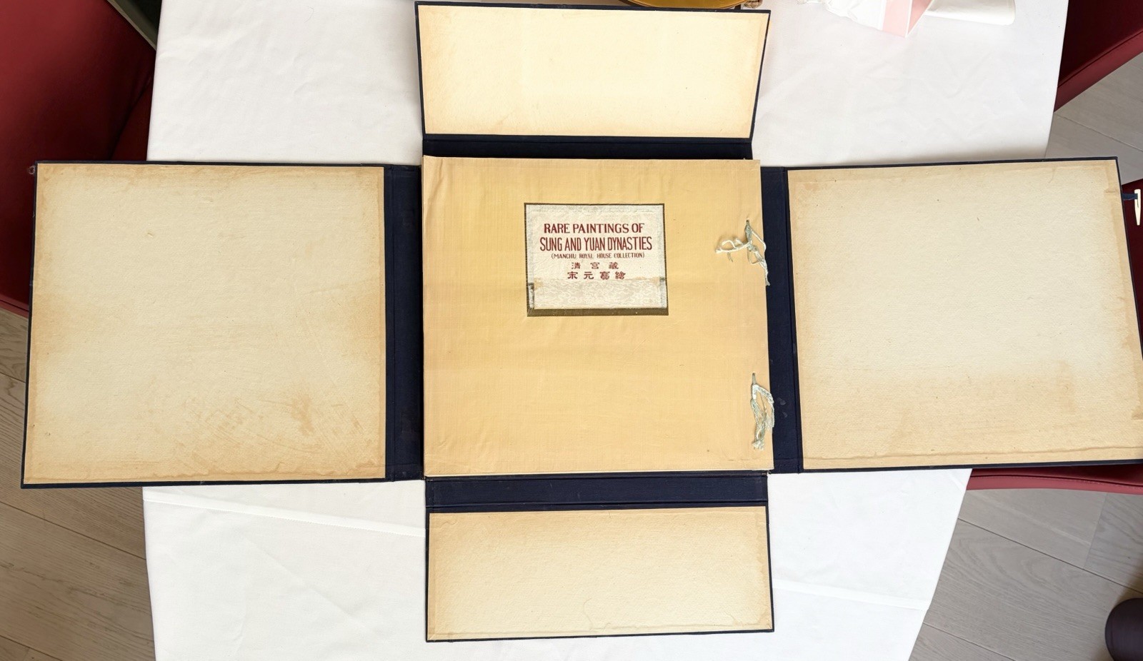 Rare Paintings of the Sung & Yuan Dynasties Manchu Royal House Book in Cover