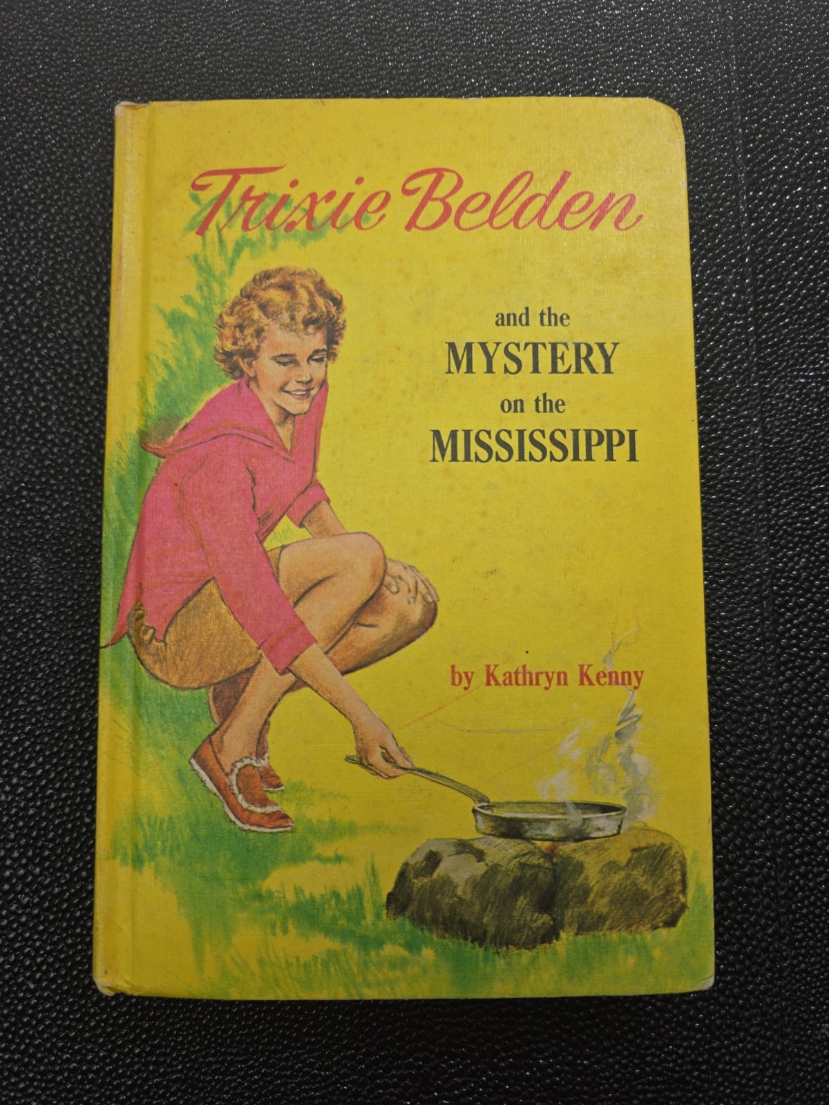 Trixie Belden and the Mystery on the Mississippi, by Kathryn Kenny (1965)