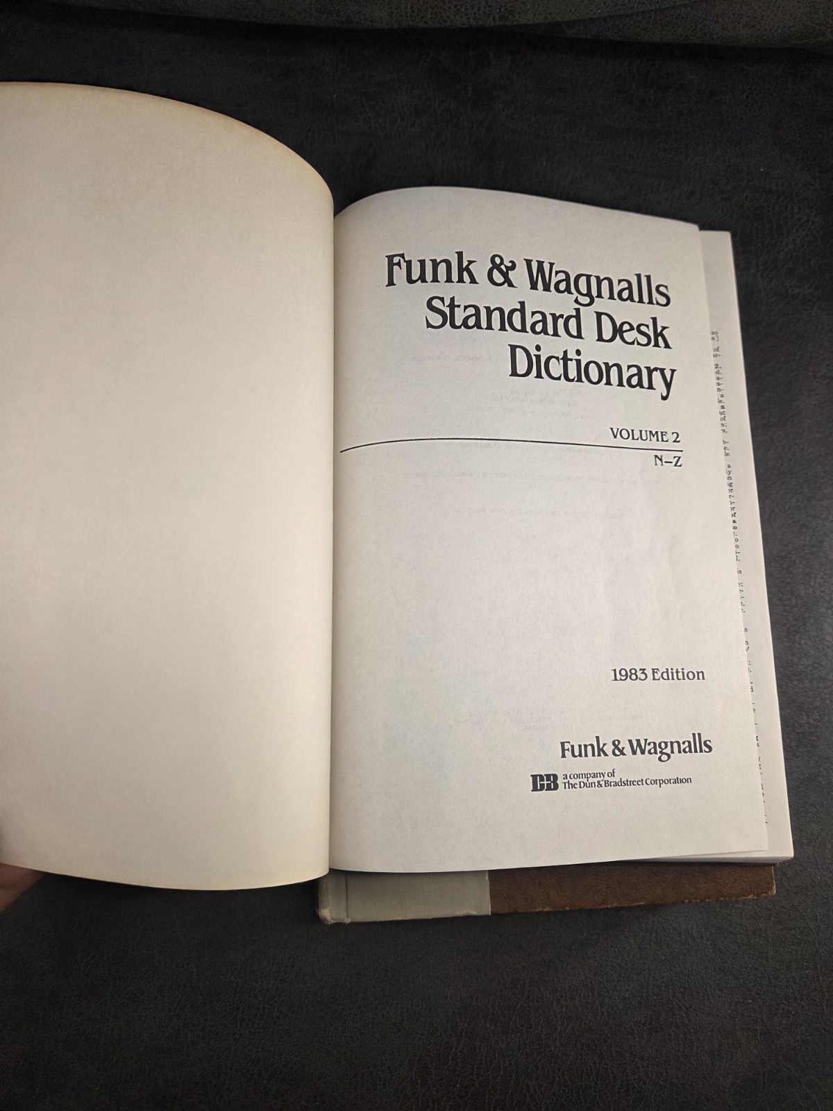 Vintage Funk & Wagnalls Standard Desk Dictionary 1983 2 Volume Set Books A-Z HC