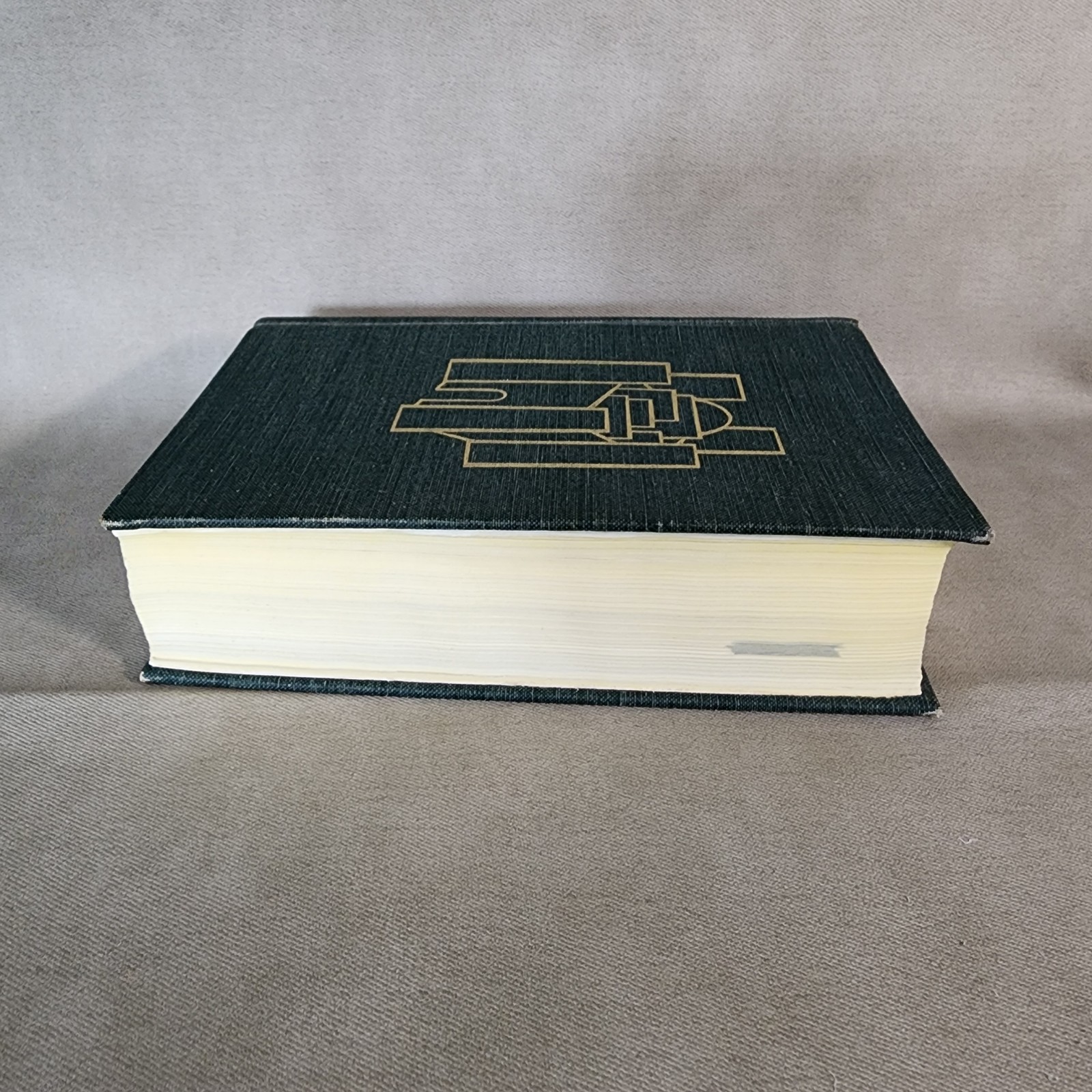 The New Saint St Andrew Daily Bible Missal, 1966,