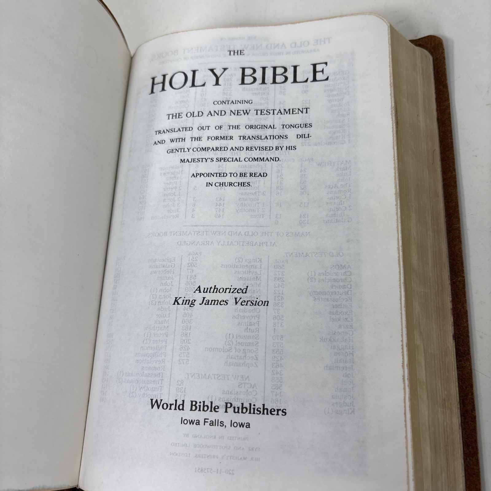 Vintage KJV Holy Bible Eyre & Spottiswoode Her Majestys Printers London Leather