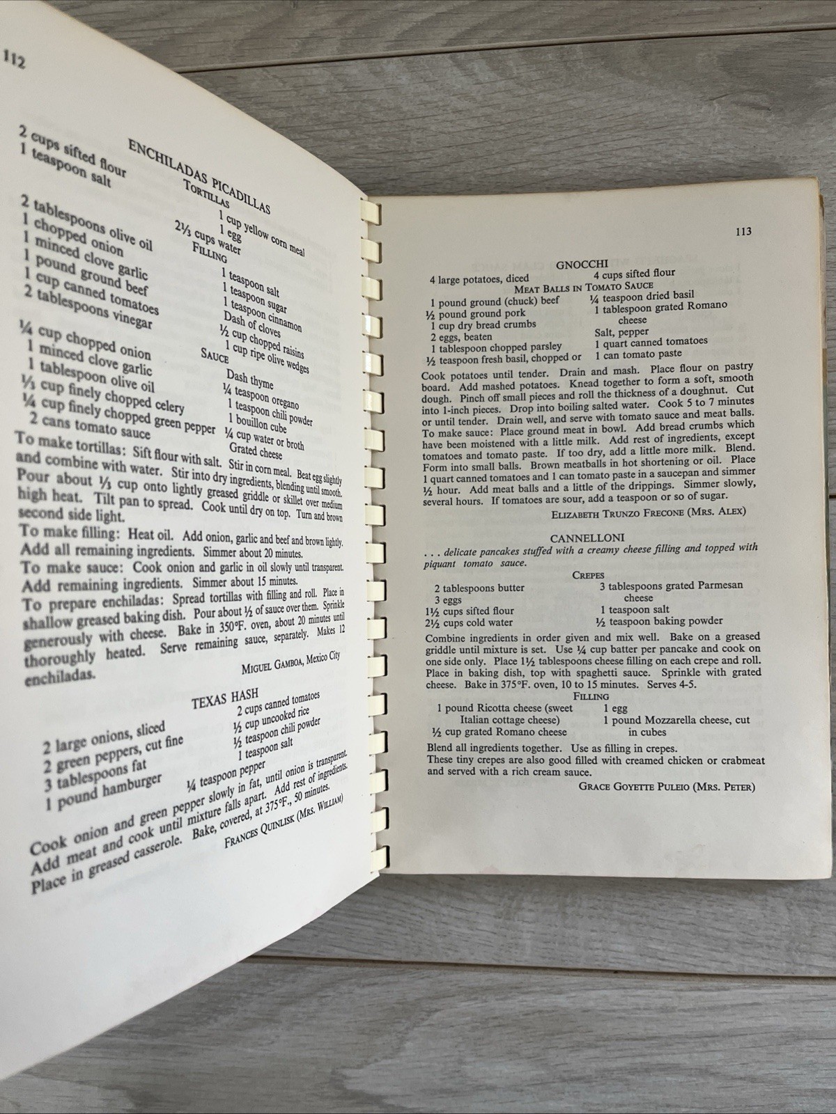 Vintage Cooking with the Groundhog 1967 sixth printing from Adrian Hospital