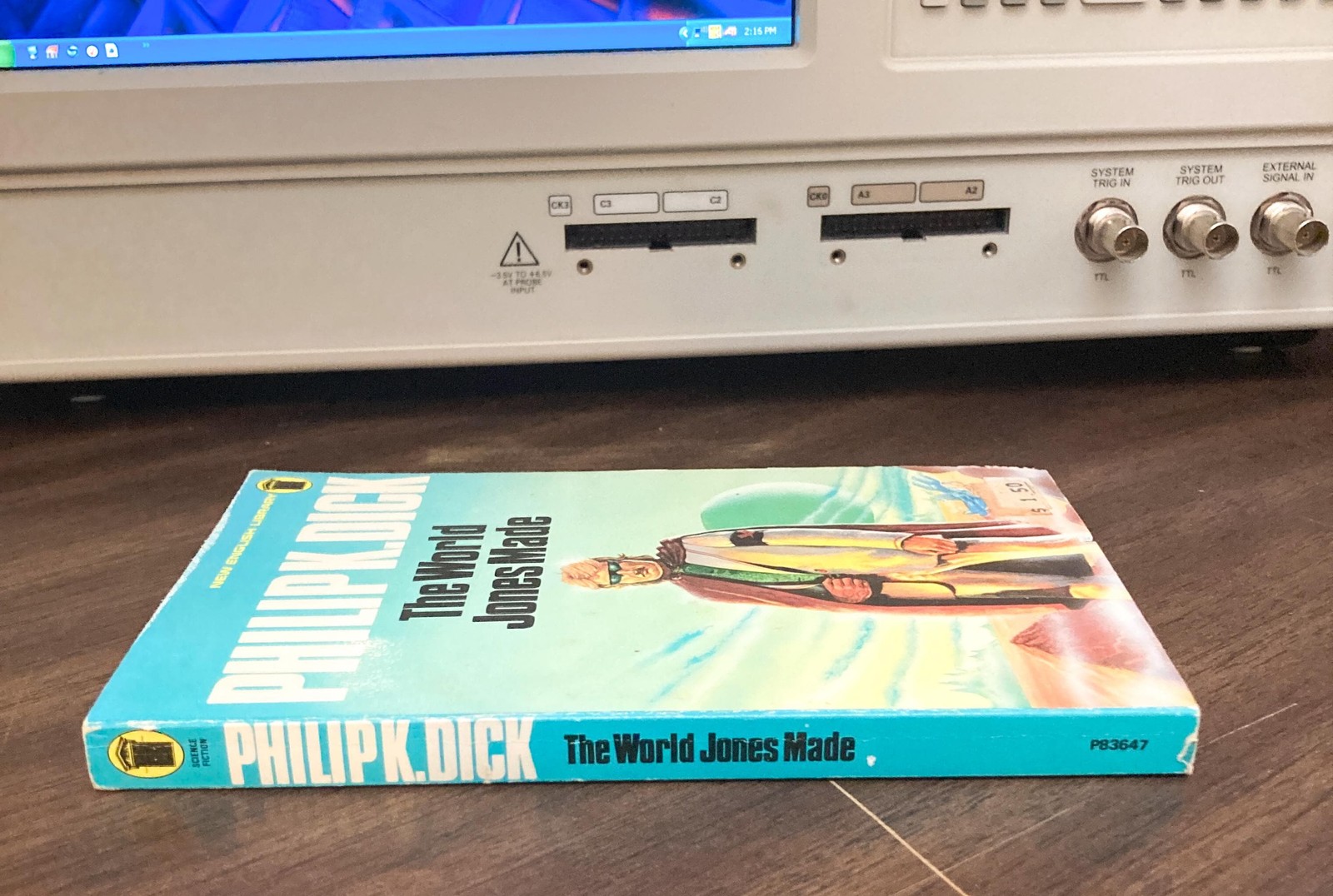 Philip K. Dick “The World Jones Made” Vintage British paperback 1976