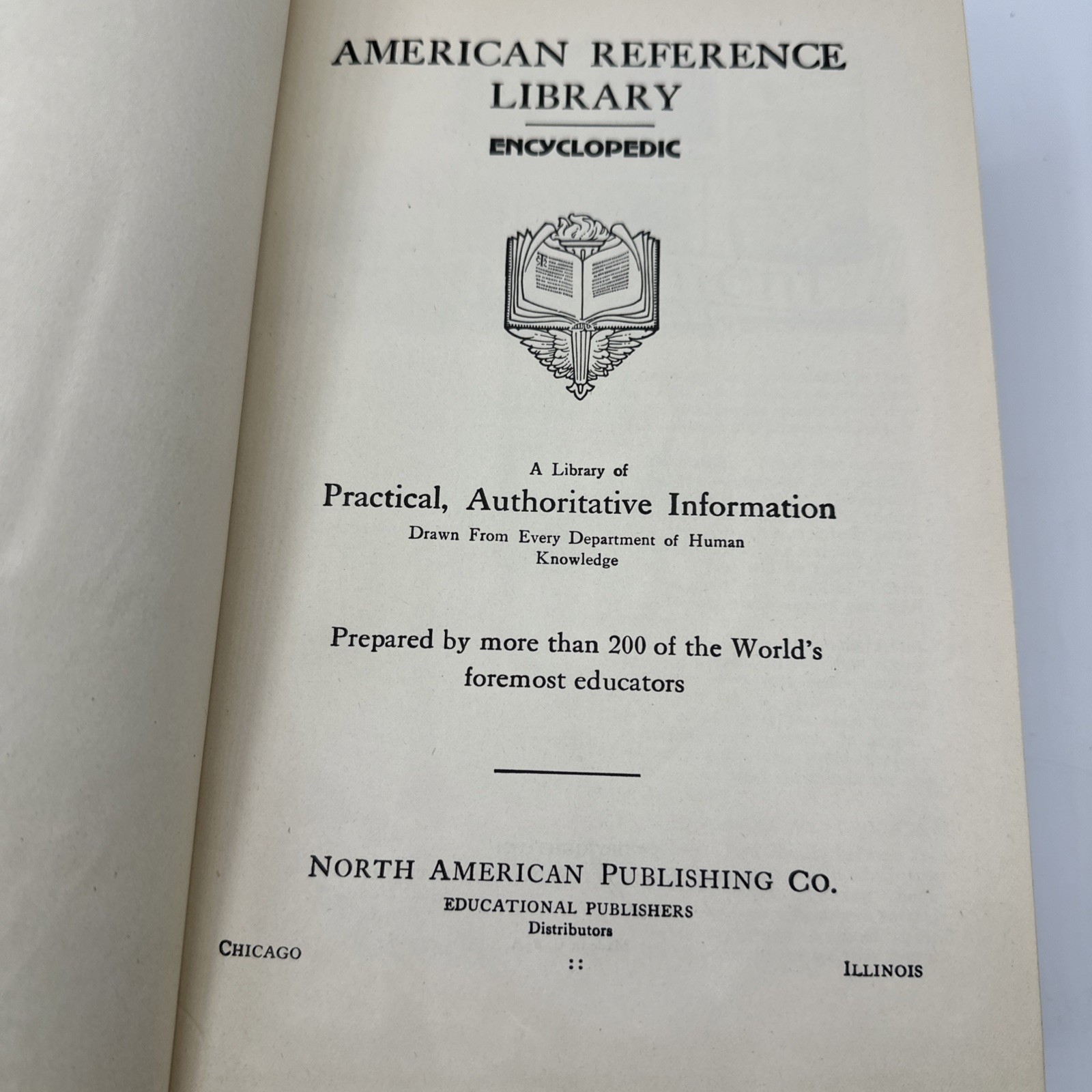 Vtg American Reference Library Encyclopedic Set 1-10 Loose Leaf Extension 11