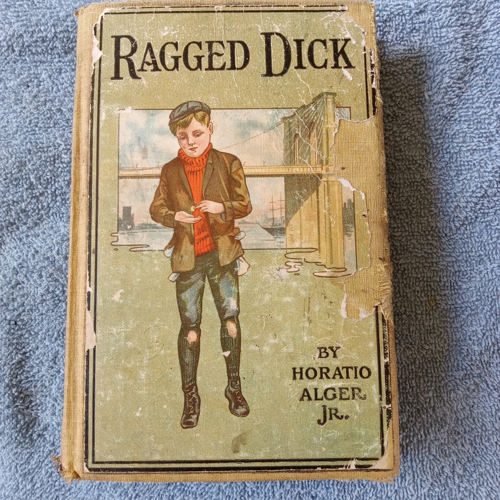 VINTAGE (ANTIQUE ?) NOVEL – HORATIO ALGER, JR – RAGGED DICK – 1916- Hardback –