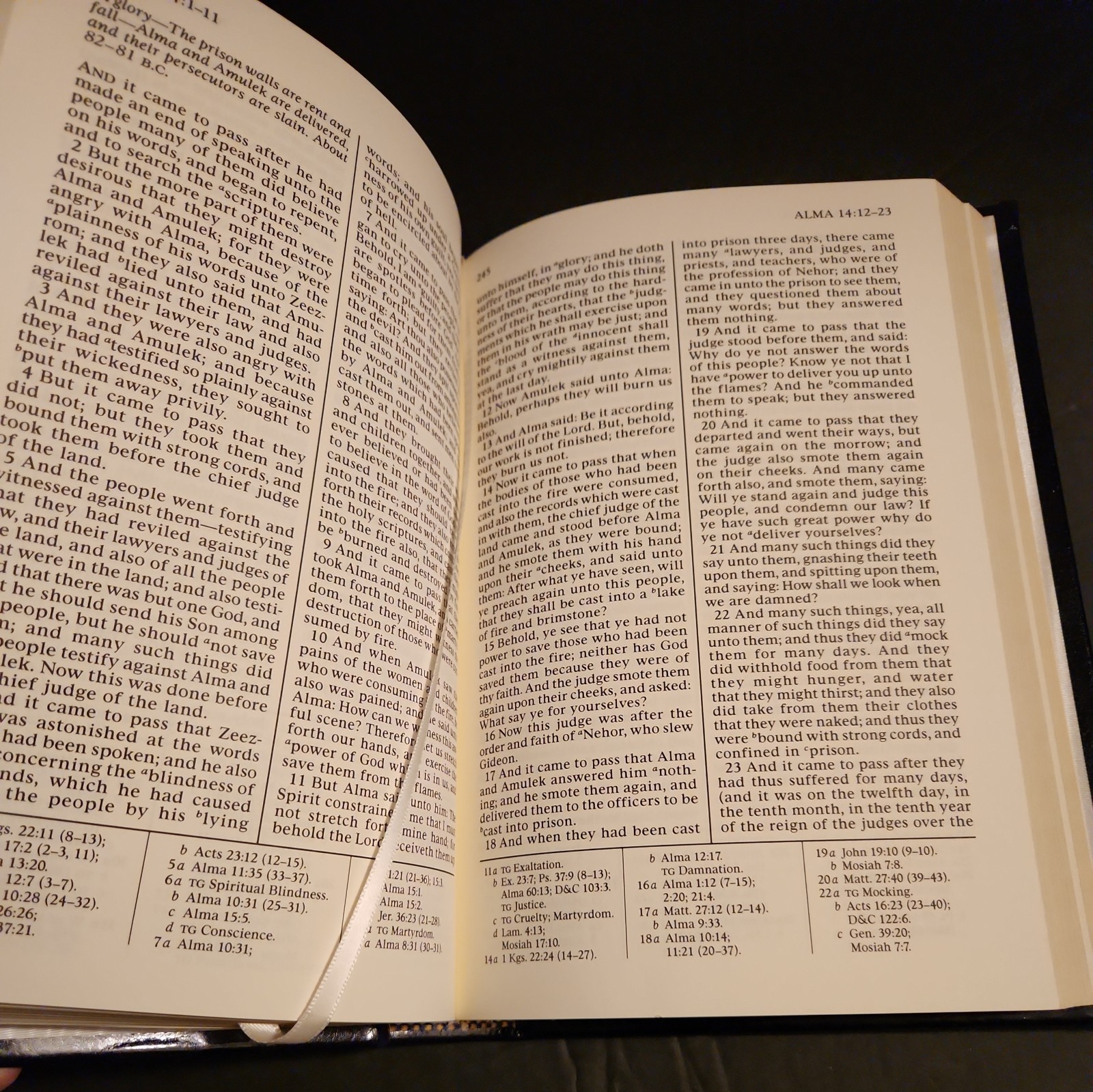 2015 BOOK OF MORMON black LEATHER BOUND HARDCOVER, BRAND NEW WITH BOX.
