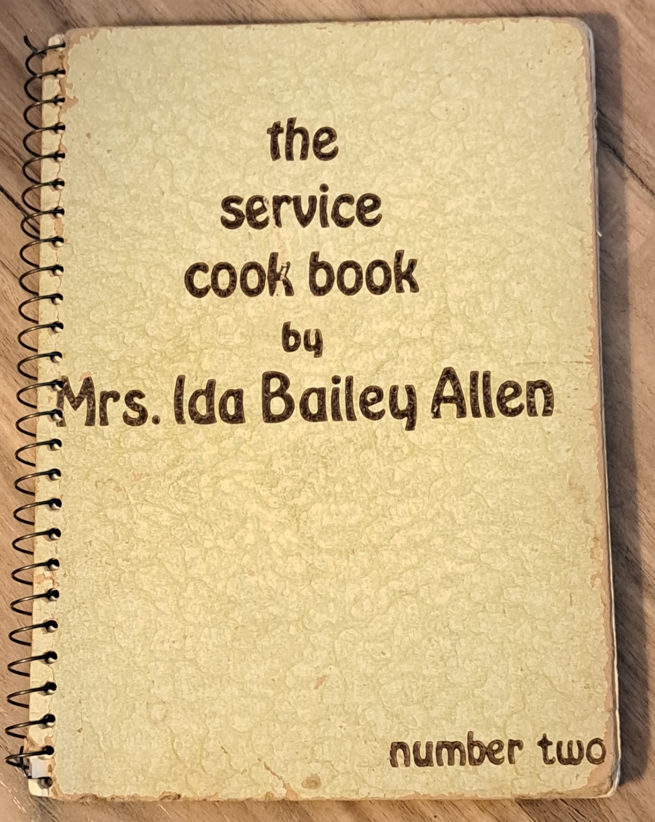 Vintage The Service Cookbook Ida Bailey Allen 1935 No. 2 / 700 Recipes & Tips