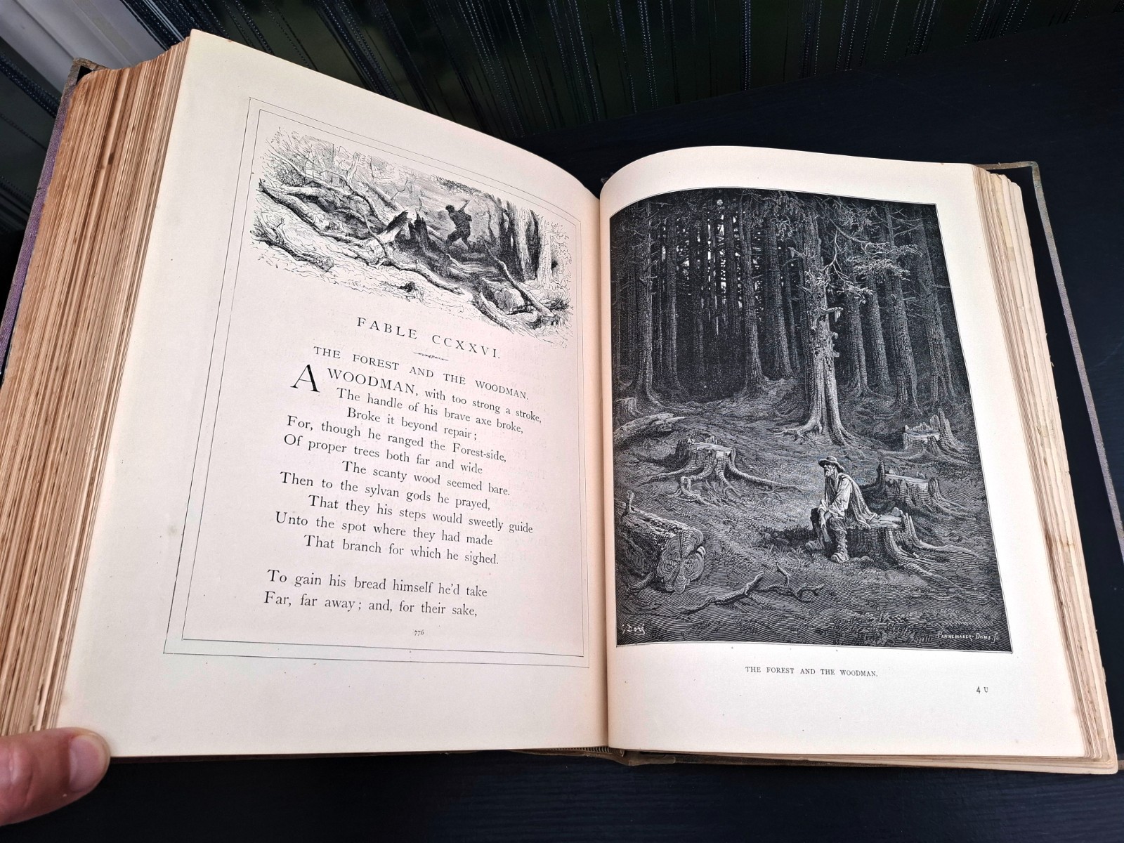 c.1868 – La Fontaine’s Fables / Illustrated by Gustave Doré / Large 4.3 kg / Eng