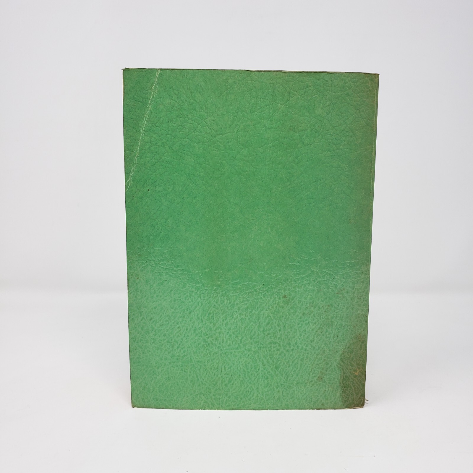 New Age Vegetarian Cookbook by The Rosicrucian Fellowship (7th Ed., PB, 1978)