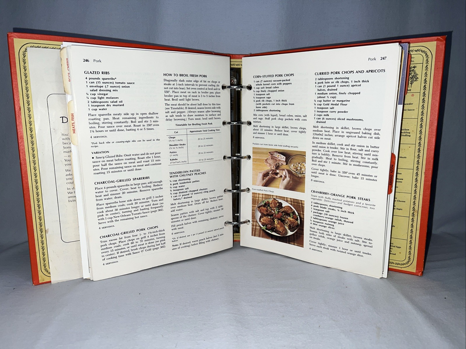 Vtg 5 Ring Binder Betty Crockers Cookbook Pie Cover 1969 First Printing F1