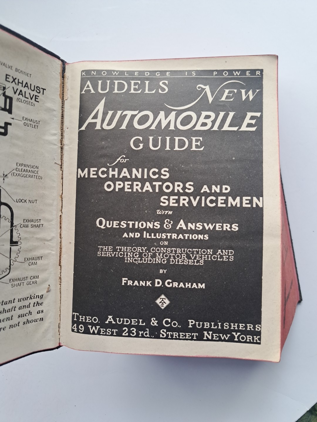 Vintage Audel’s New Automobile Guide Book Questions & Answers Frank D Graham