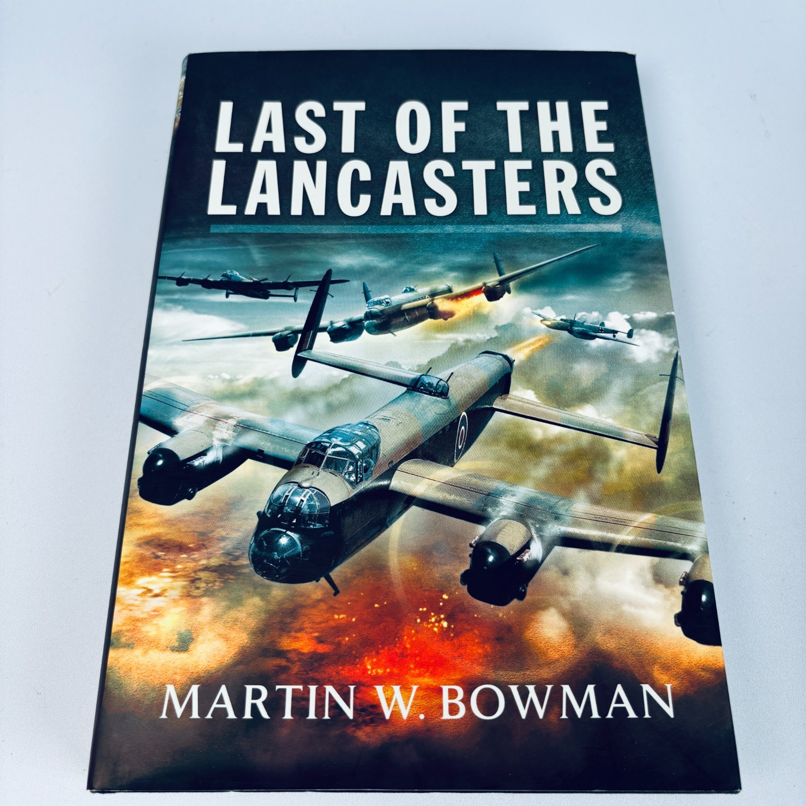 Books Military WW2 British Planes Lancaster Bomber & Spitfire x7