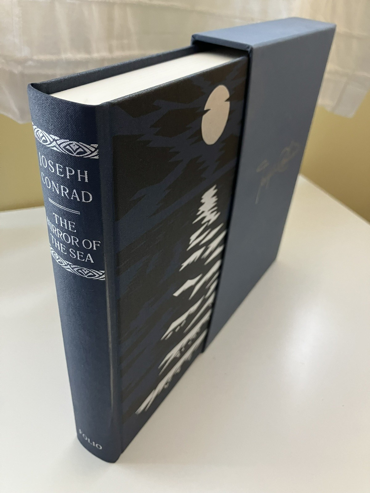WORKS OF JOSEPH CONRAD Folio Society Edition in 17 Volumes with Slipcase