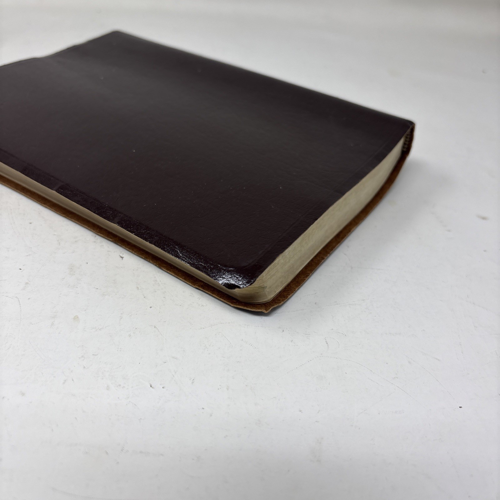 Vintage KJV Holy Bible Eyre & Spottiswoode Her Majestys Printers London Leather