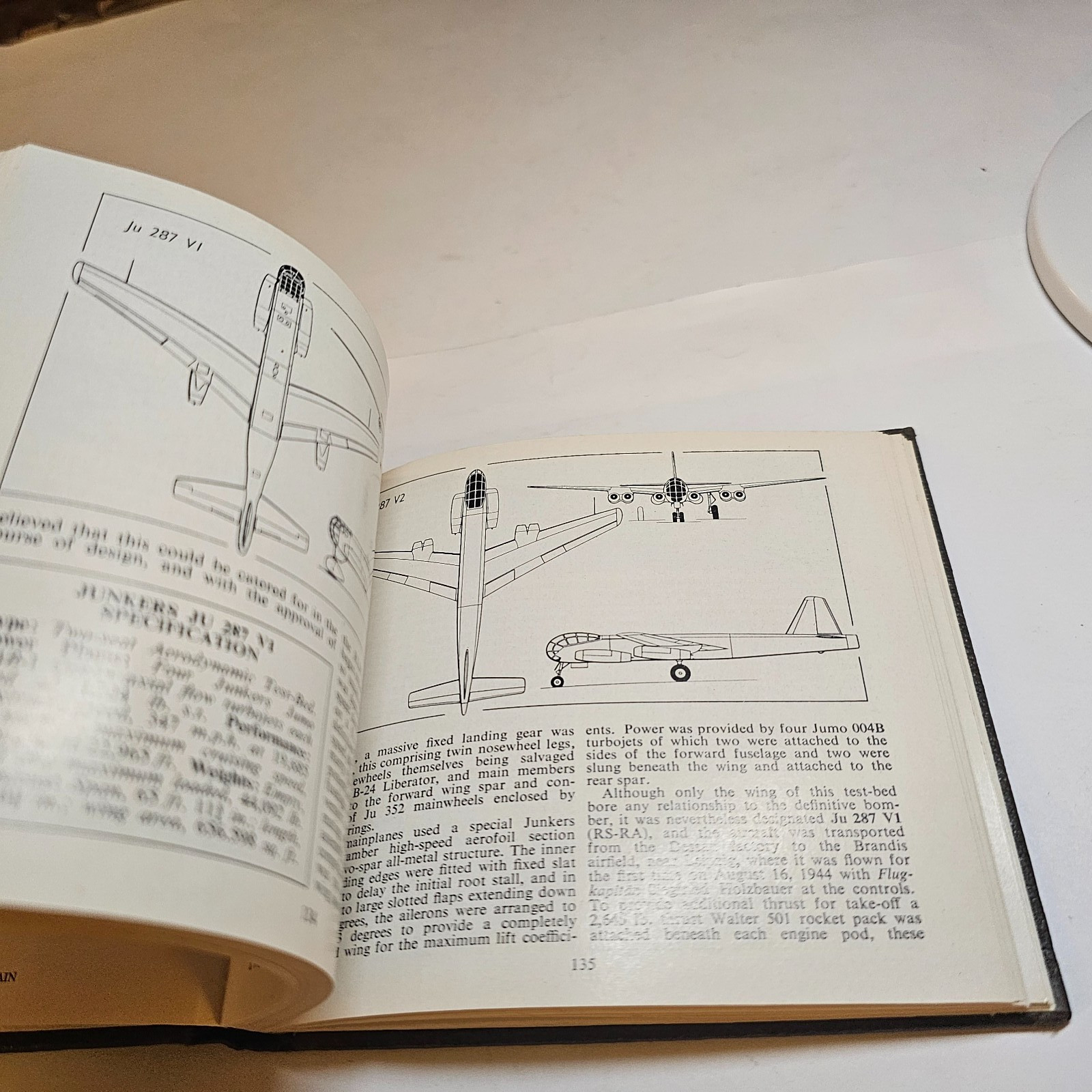 1968 BOMBERS & RECONNAISSANCE AIRCRAFT WAR PLANES SECOND WORLD WAR BOOK WWII WW2