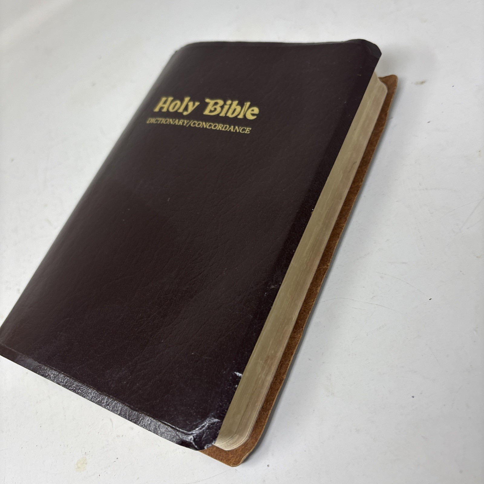 Vintage KJV Holy Bible Eyre & Spottiswoode Her Majestys Printers London Leather
