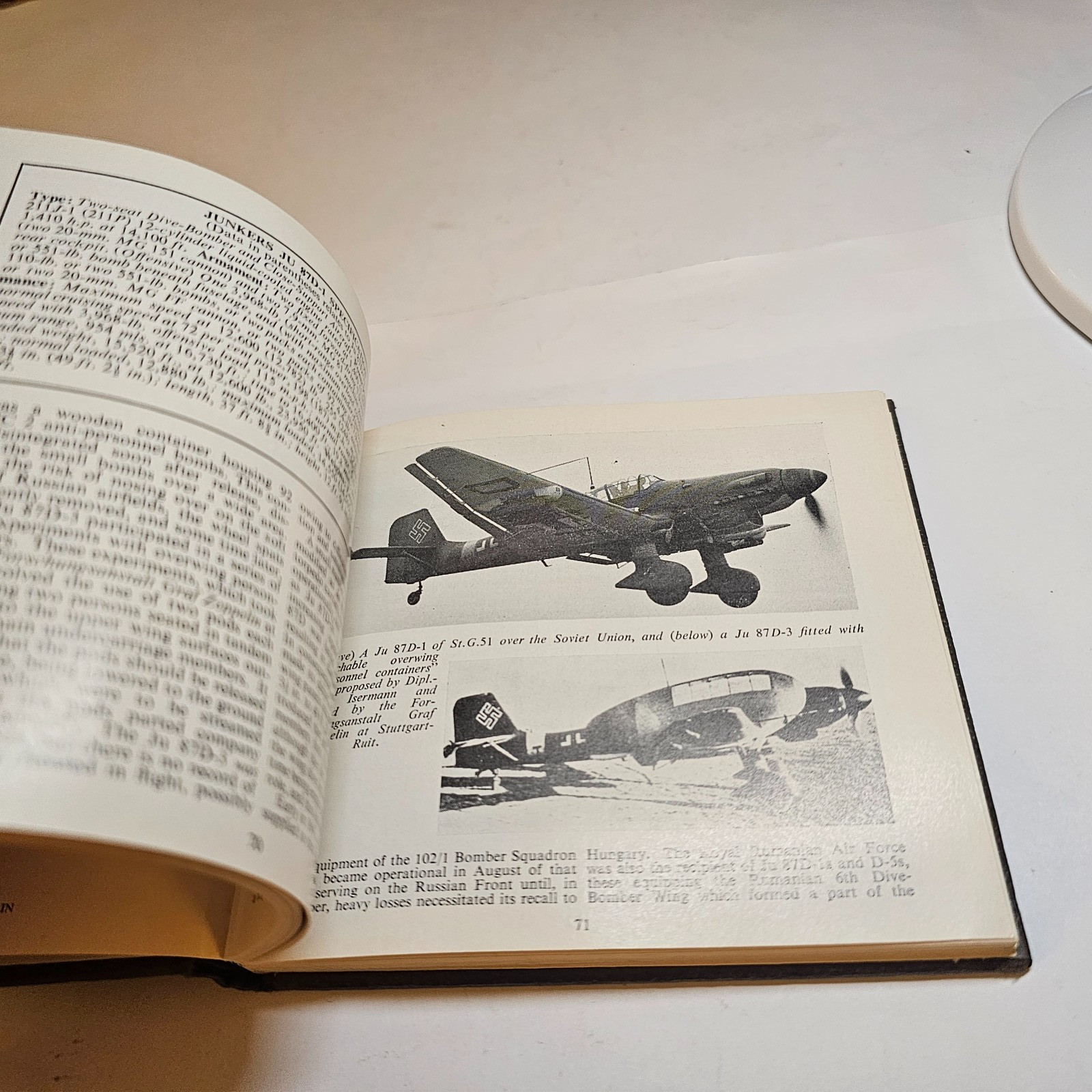 1968 BOMBERS & RECONNAISSANCE AIRCRAFT WAR PLANES SECOND WORLD WAR BOOK WWII WW2