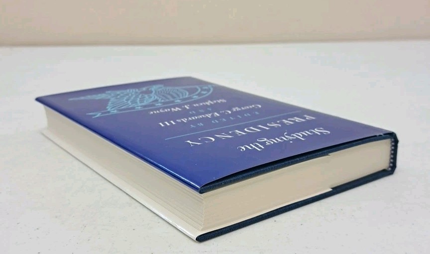 1983 1st Edition HCDJ UT Press-Studying the Presidency-George C Edwards-S. Wayne