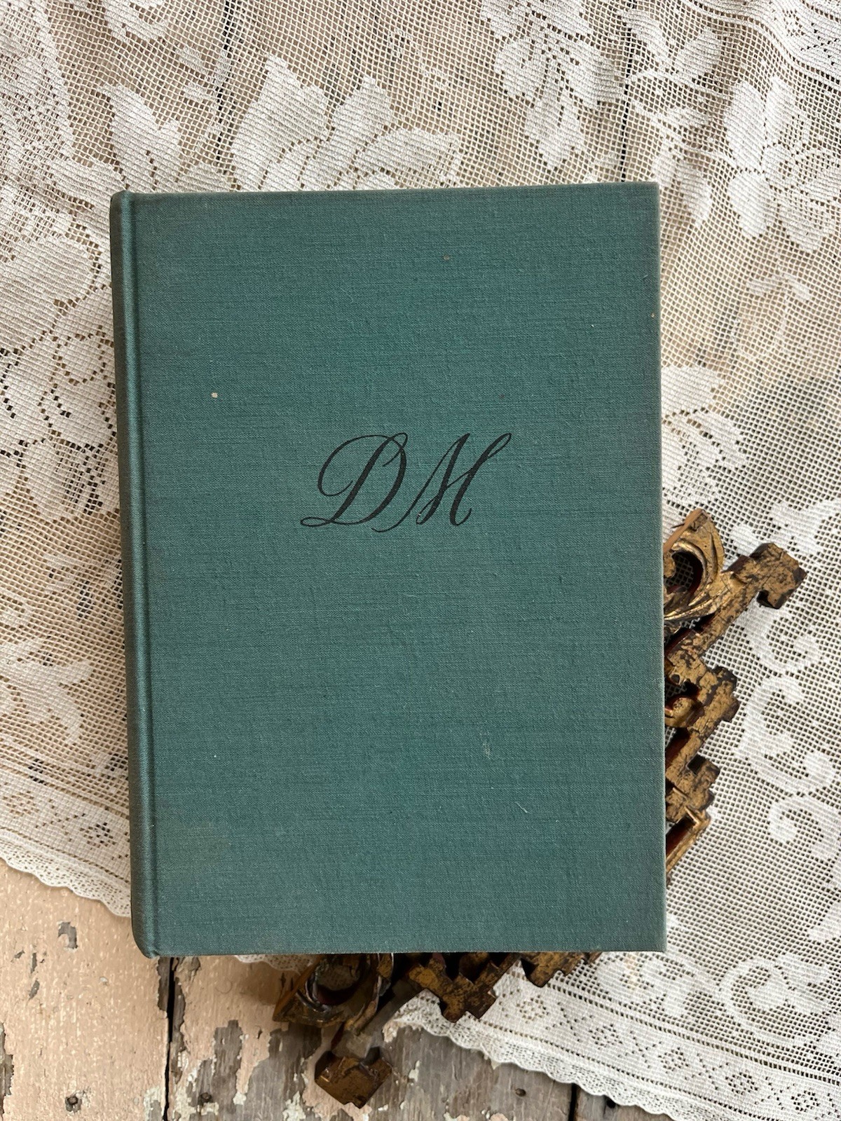Daphne du Maurier HB Novel REBECCA 1938 Green Cover Literary Guild Ed. Thriller