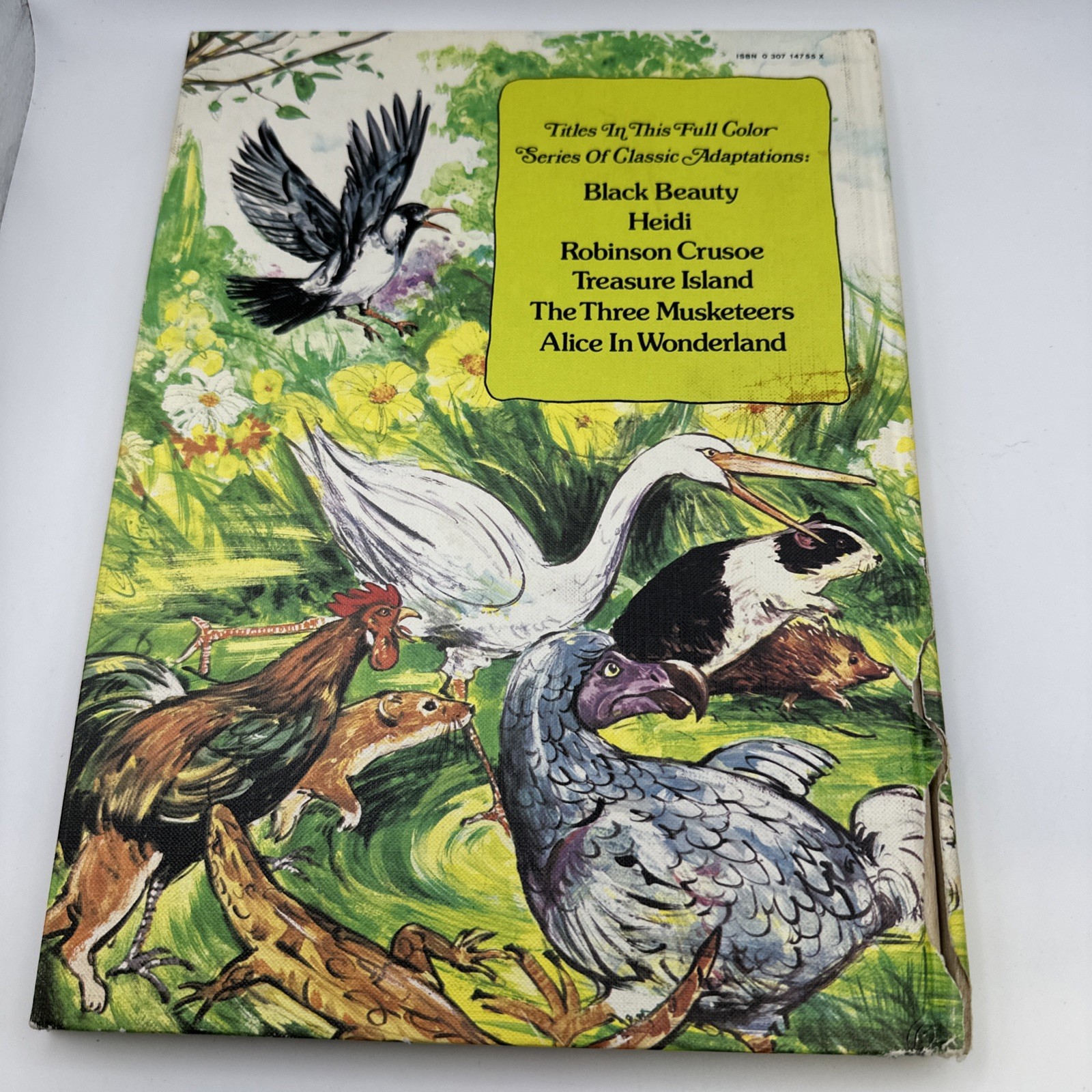 Vintage A Golden Book ~ LEWIS CARROLL’S ALICE IN WONDERLAND 1976