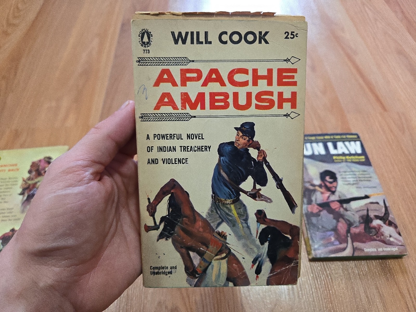 Popular Library Western VTG PAPERBACK BOOK LOT Thunder in the Dust Apache Ambush