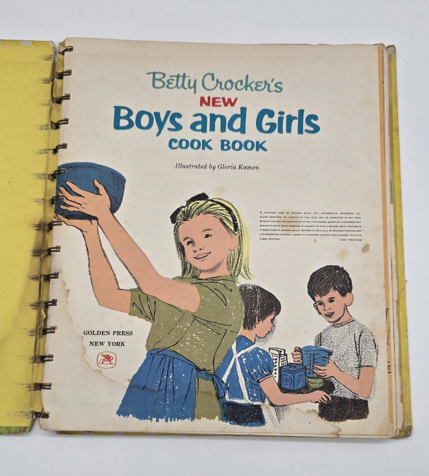 Betty Crocker’s Boys And Girls Cook Book 1965 1st Edition & Printing Spiral