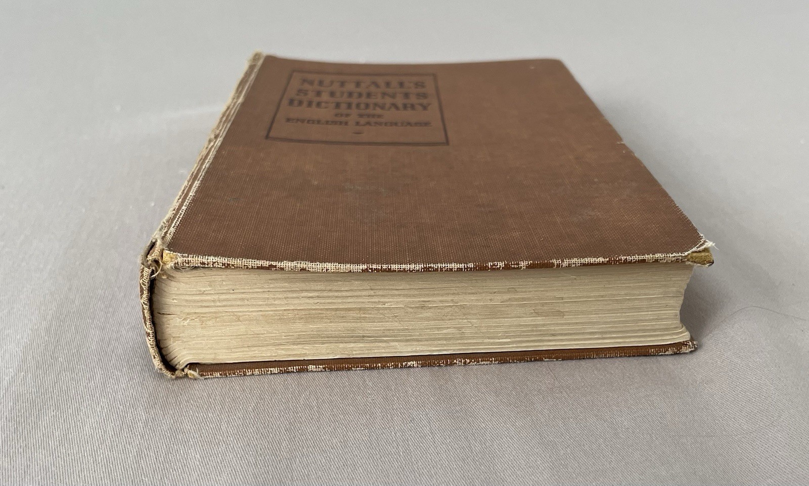 Vintage Nuttalls STUDENTS Dictionary Of The English Language 1947 Cloth Bound
