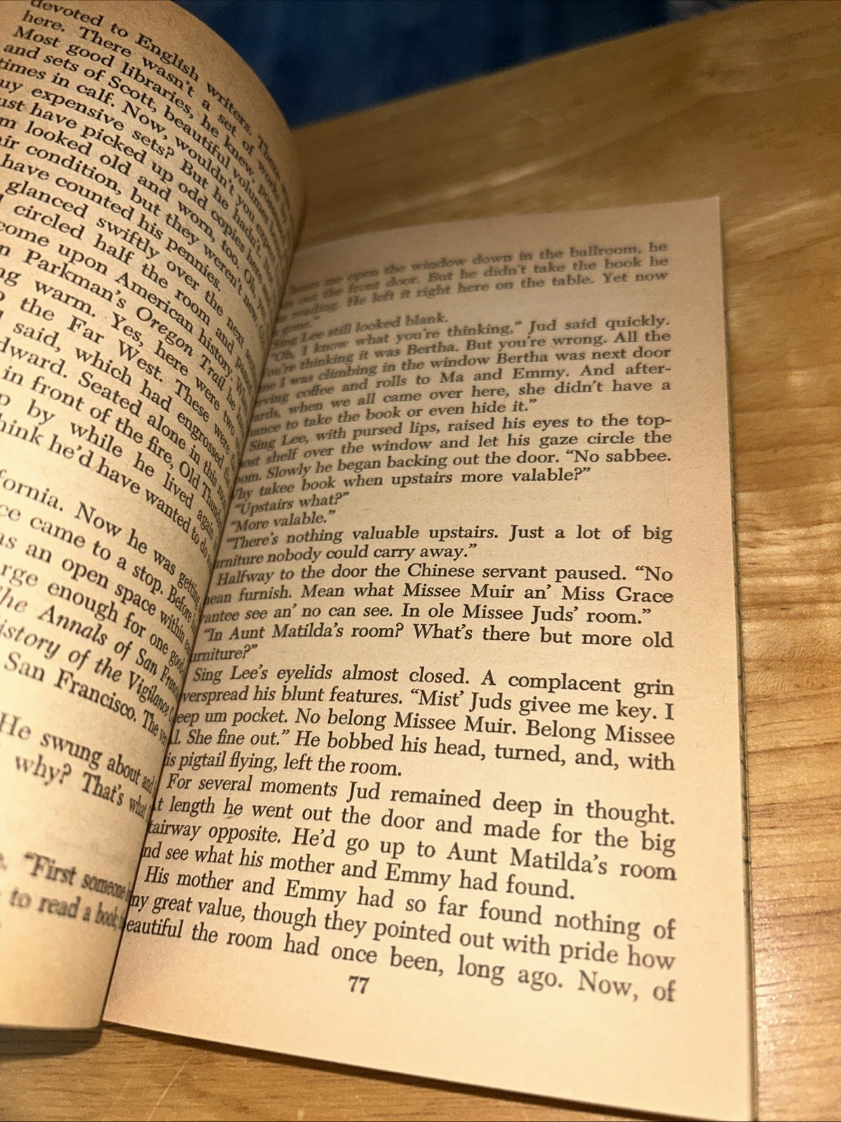 Mystery at Thunderbolt House by Howard Pease 1961 PB Complete