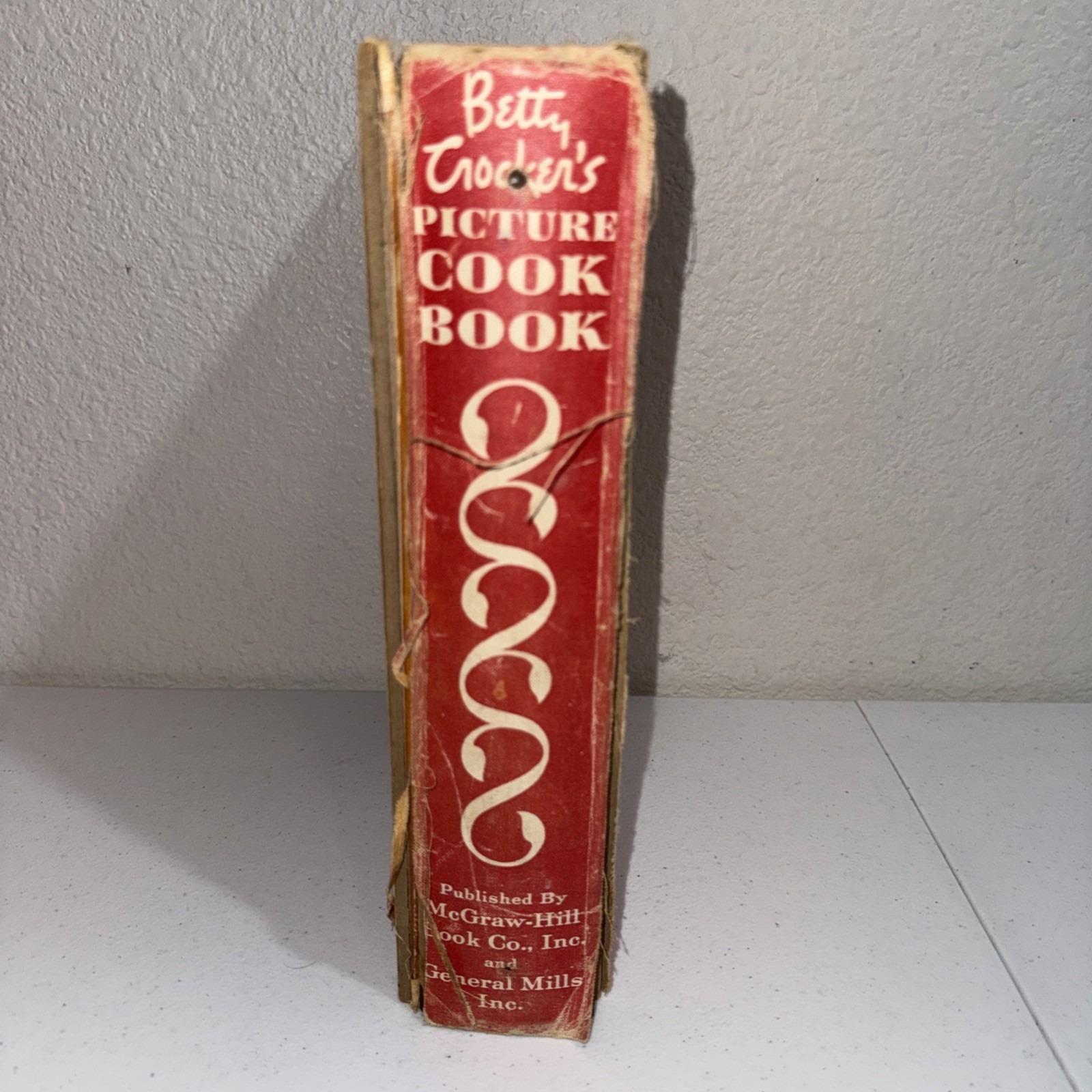 Vintage 1950 Betty Crocker Picture Cook Book 5-Ring Binder First Edition As-Is