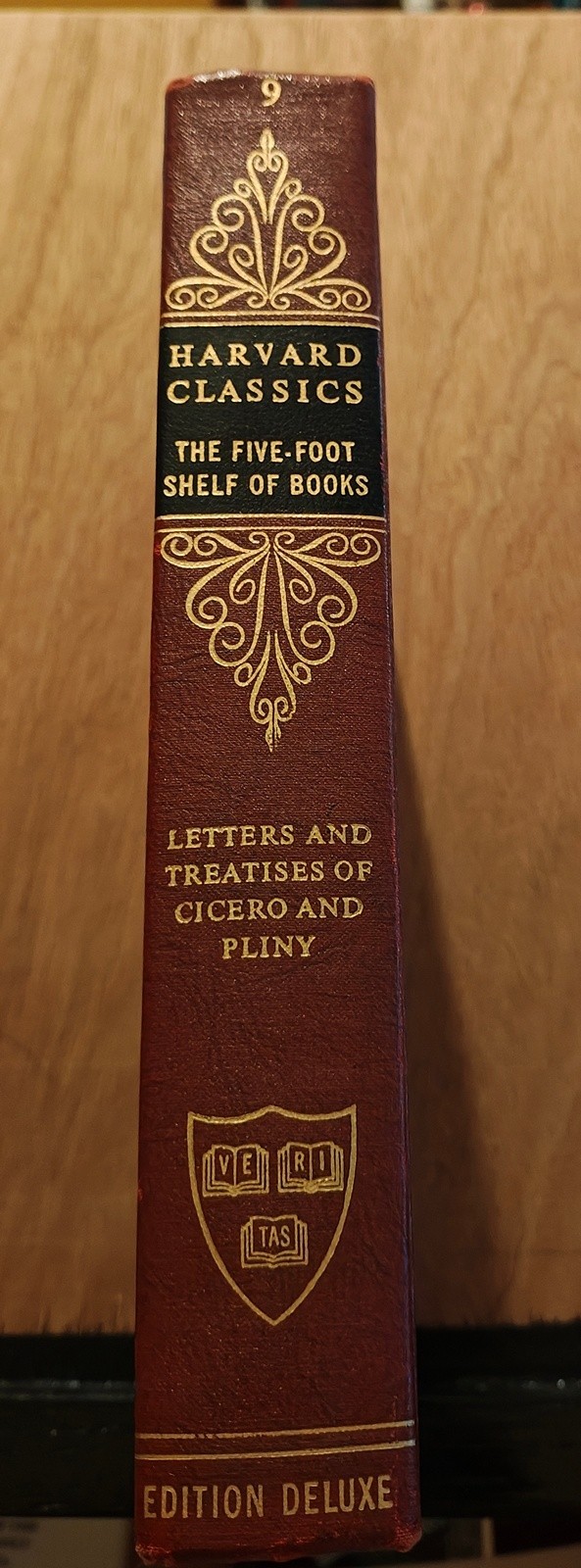 Harvard Classics Vol. 9 – Letters and Treatises of Cicero and Pliny 1965