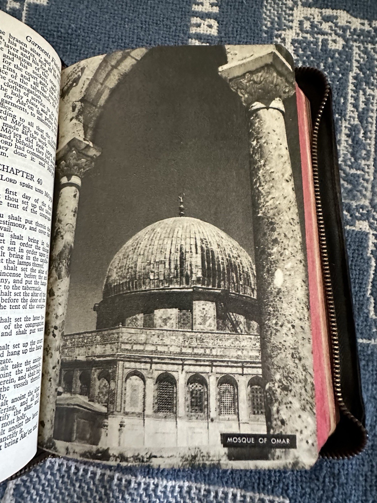 Vintage Holy Bible KJV World Publishing Illustrated Leather Zipper Red Letter
